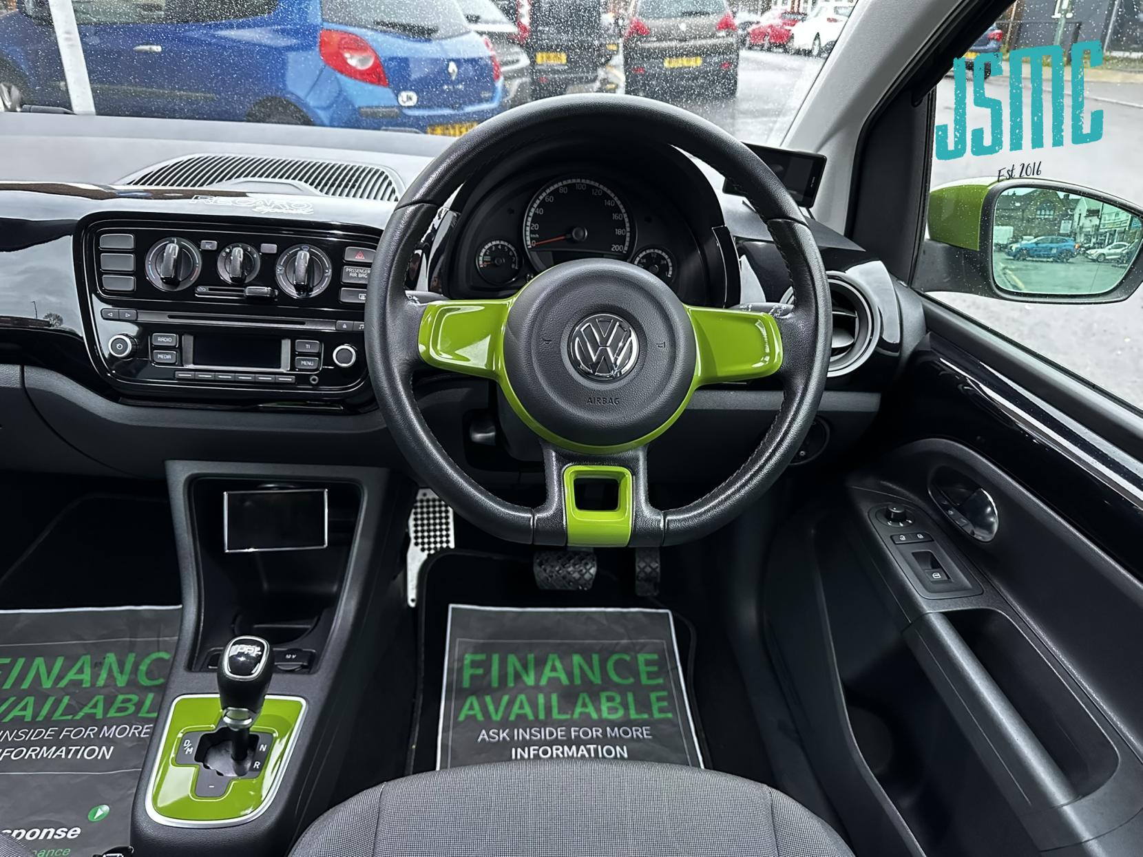 Volkswagen up! 1.0 Move up! Hatchback 3dr Petrol ASG Euro 5 (60 ps)