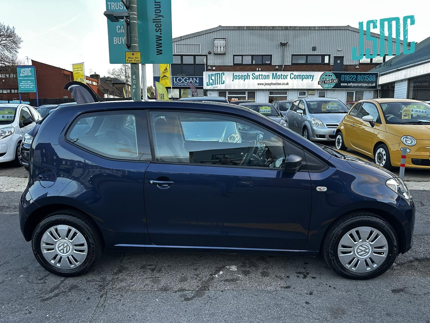 Volkswagen up! 1.0 Move up! Hatchback 3dr Petrol ASG Euro 5 (60 ps)