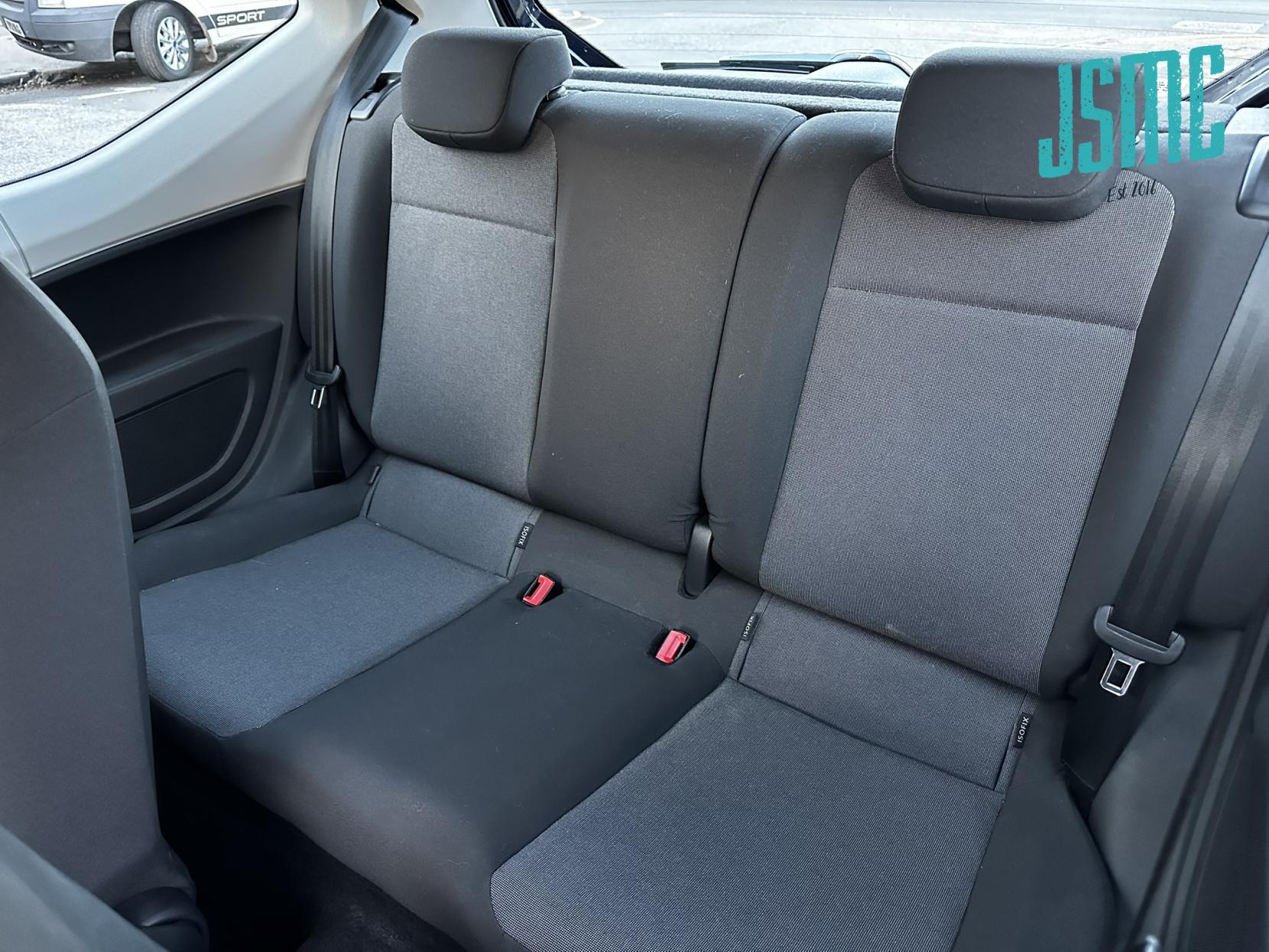 Volkswagen up! 1.0 Move up! Hatchback 3dr Petrol ASG Euro 5 (60 ps)