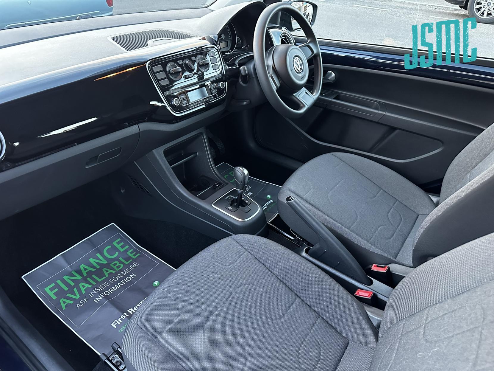 Volkswagen up! 1.0 Move up! Hatchback 3dr Petrol ASG Euro 5 (60 ps)