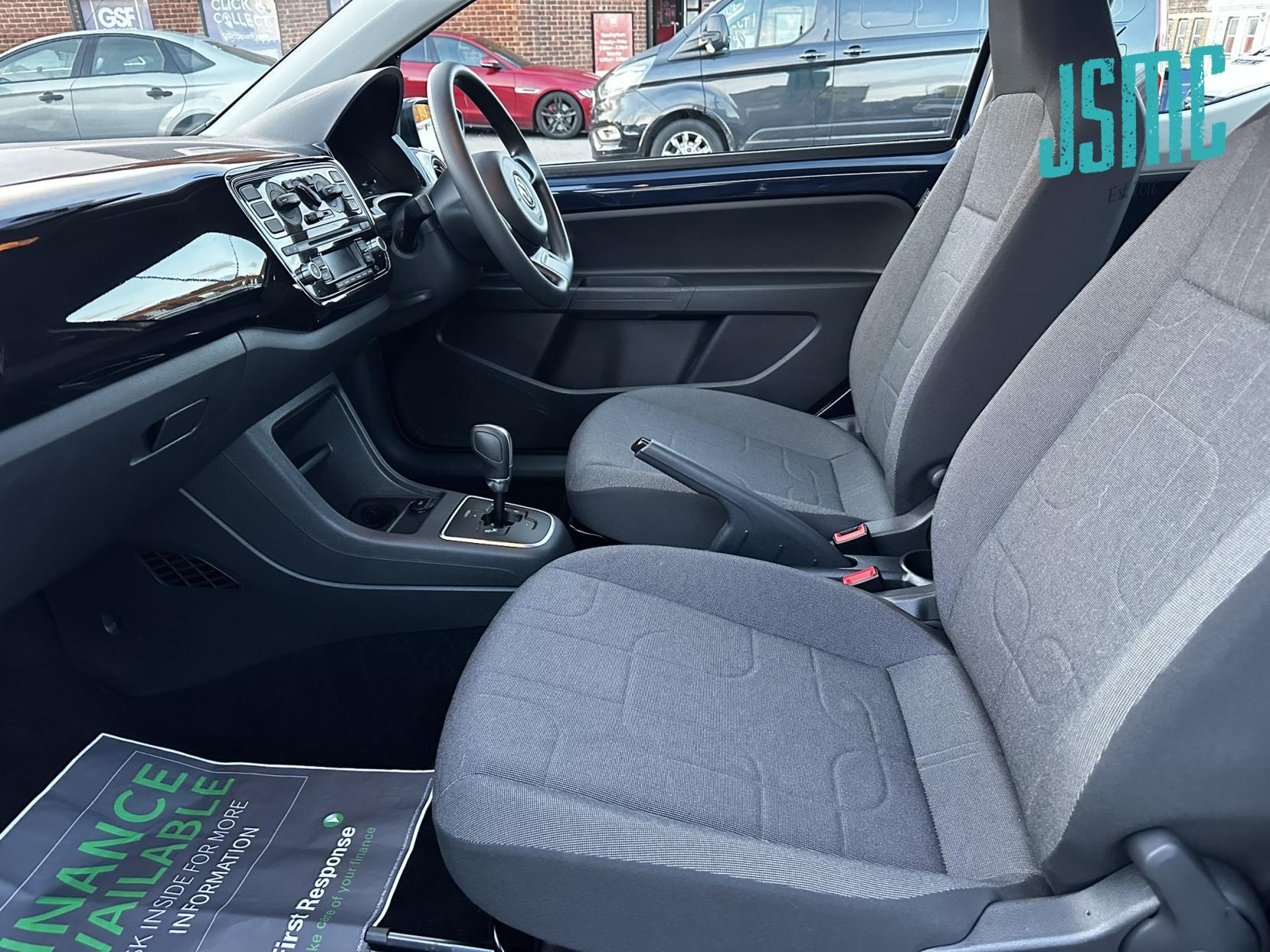 Volkswagen up! 1.0 Move up! Hatchback 3dr Petrol ASG Euro 5 (60 ps)