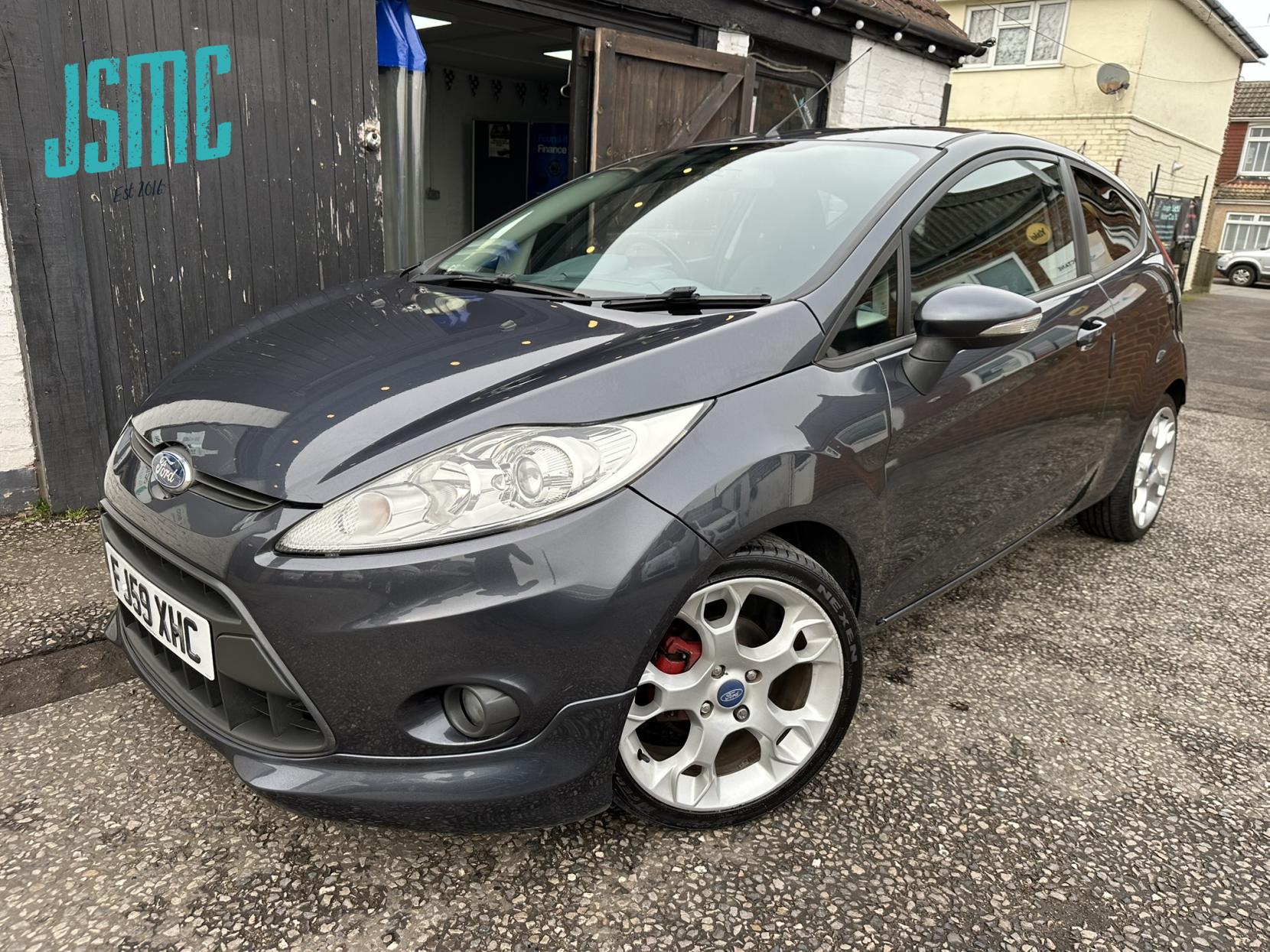 Ford Fiesta 1.6 Zetec S Hatchback 3dr Petrol Manual (139 g/km, 118 bhp)