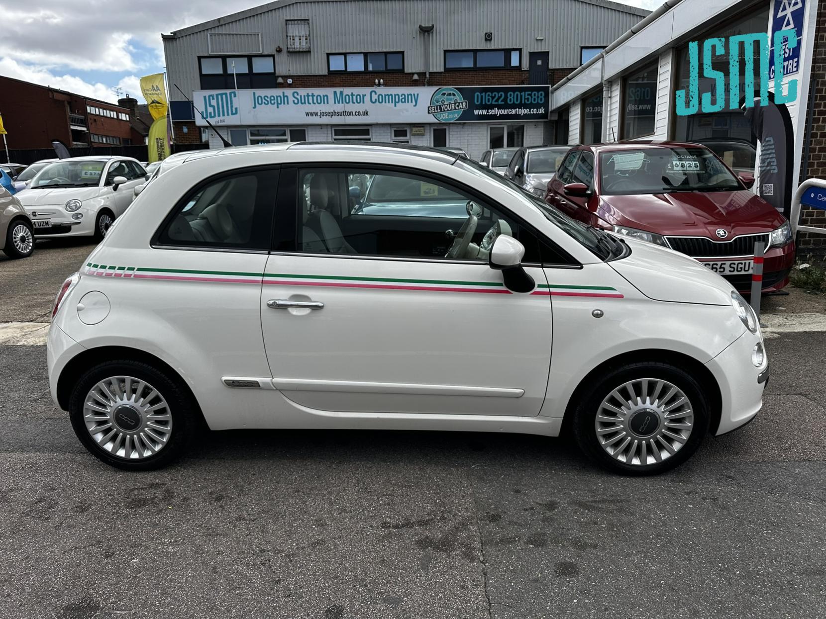 Fiat 500 1.2 Lounge Hatchback 3dr Petrol Manual Euro 4 (69 bhp)