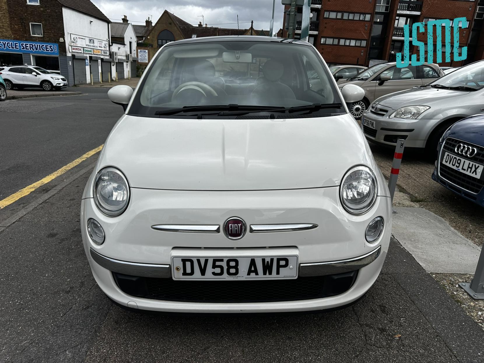 Fiat 500 1.2 Lounge Hatchback 3dr Petrol Manual Euro 4 (69 bhp)