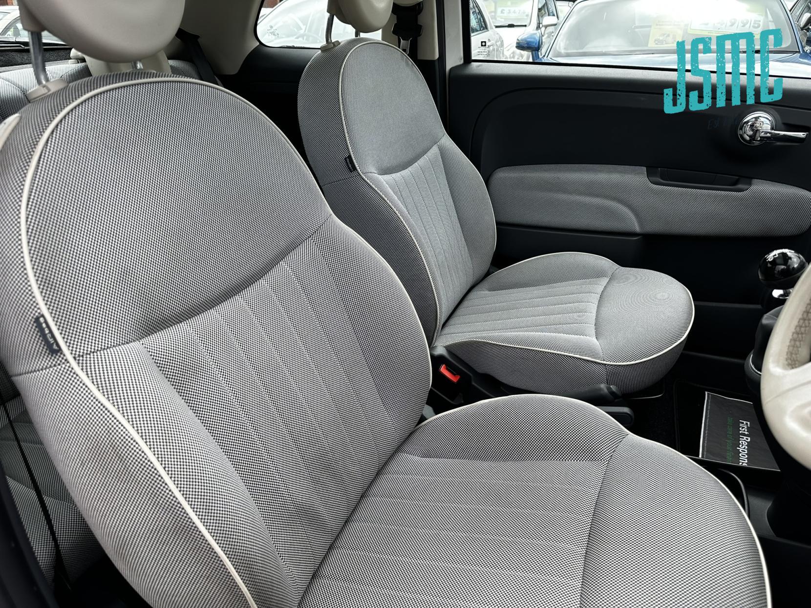 Fiat 500 1.2 Lounge Hatchback 3dr Petrol Manual Euro 4 (69 bhp)