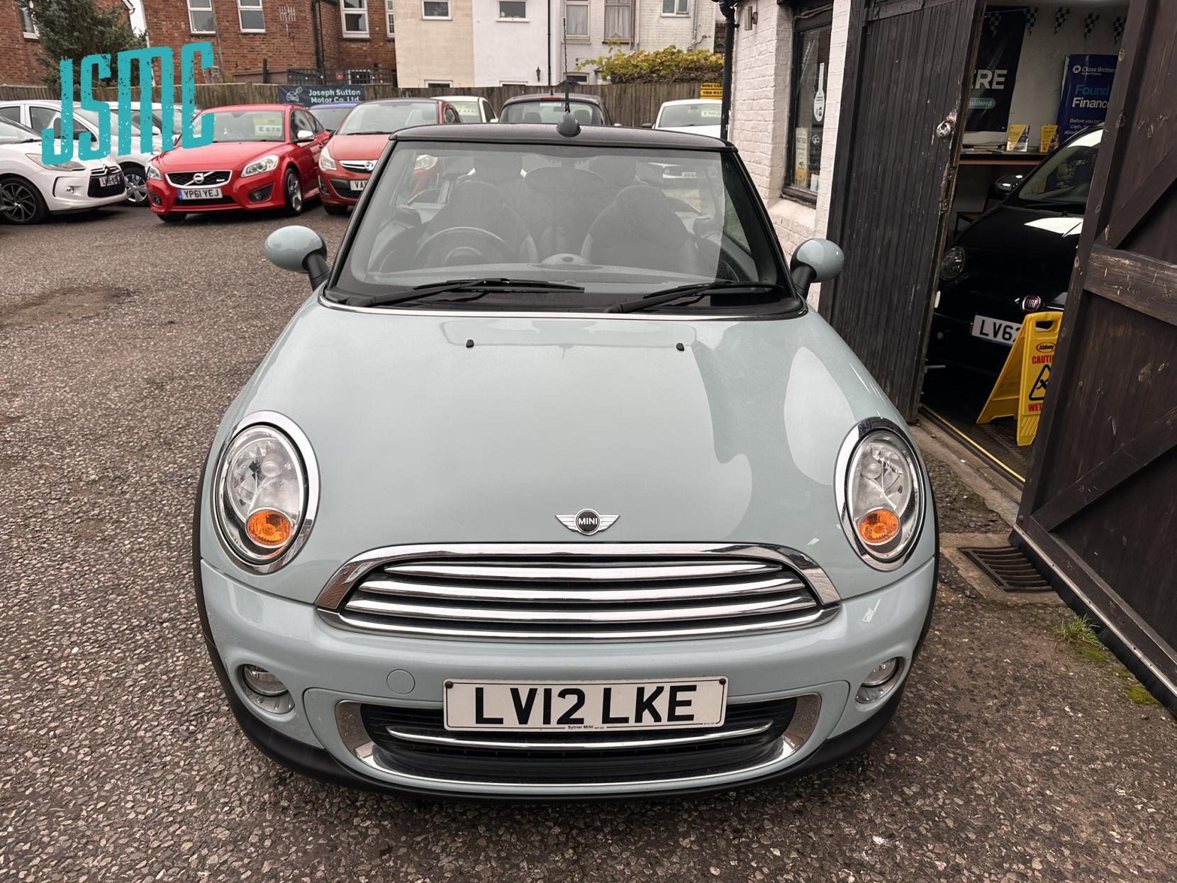 MINI Convertible 1.6 Cooper Convertible 2dr Petrol Manual Euro 5 (s/s) (122 ps)