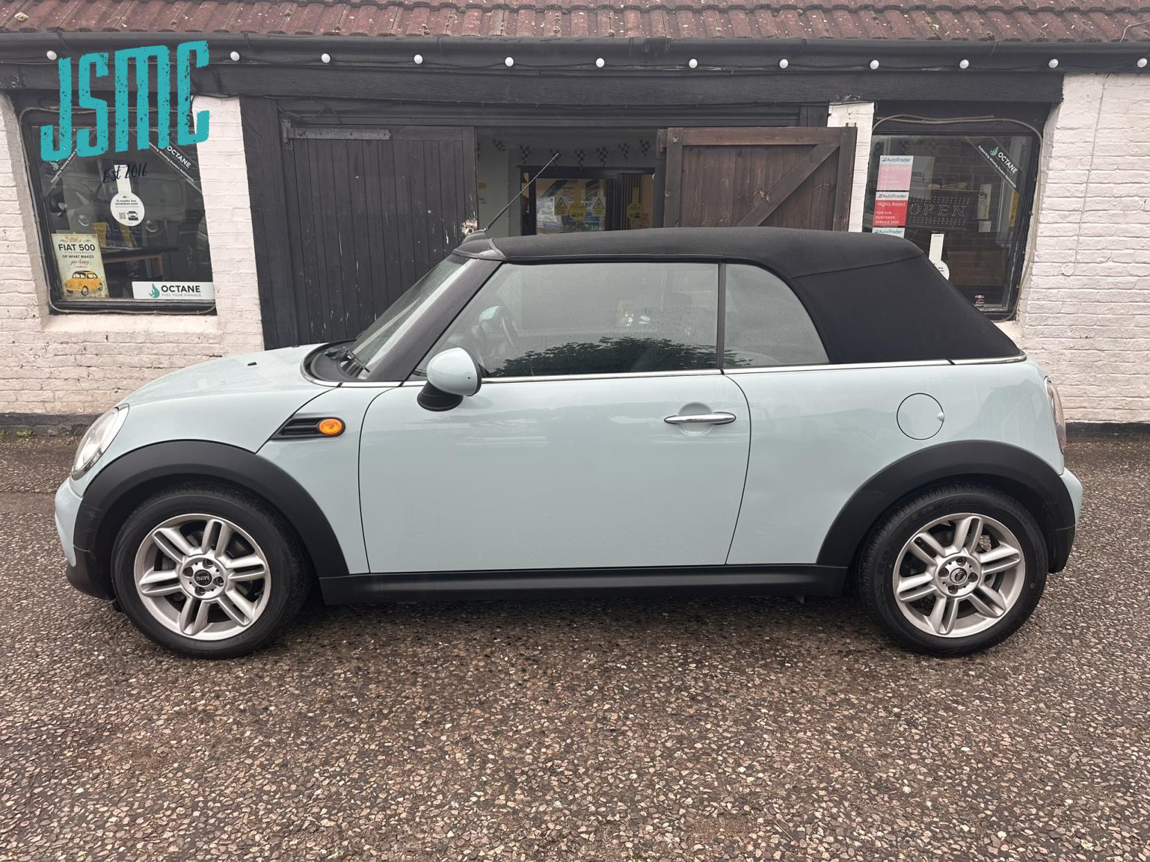 MINI Convertible 1.6 Cooper Convertible 2dr Petrol Manual Euro 5 (s/s) (122 ps)