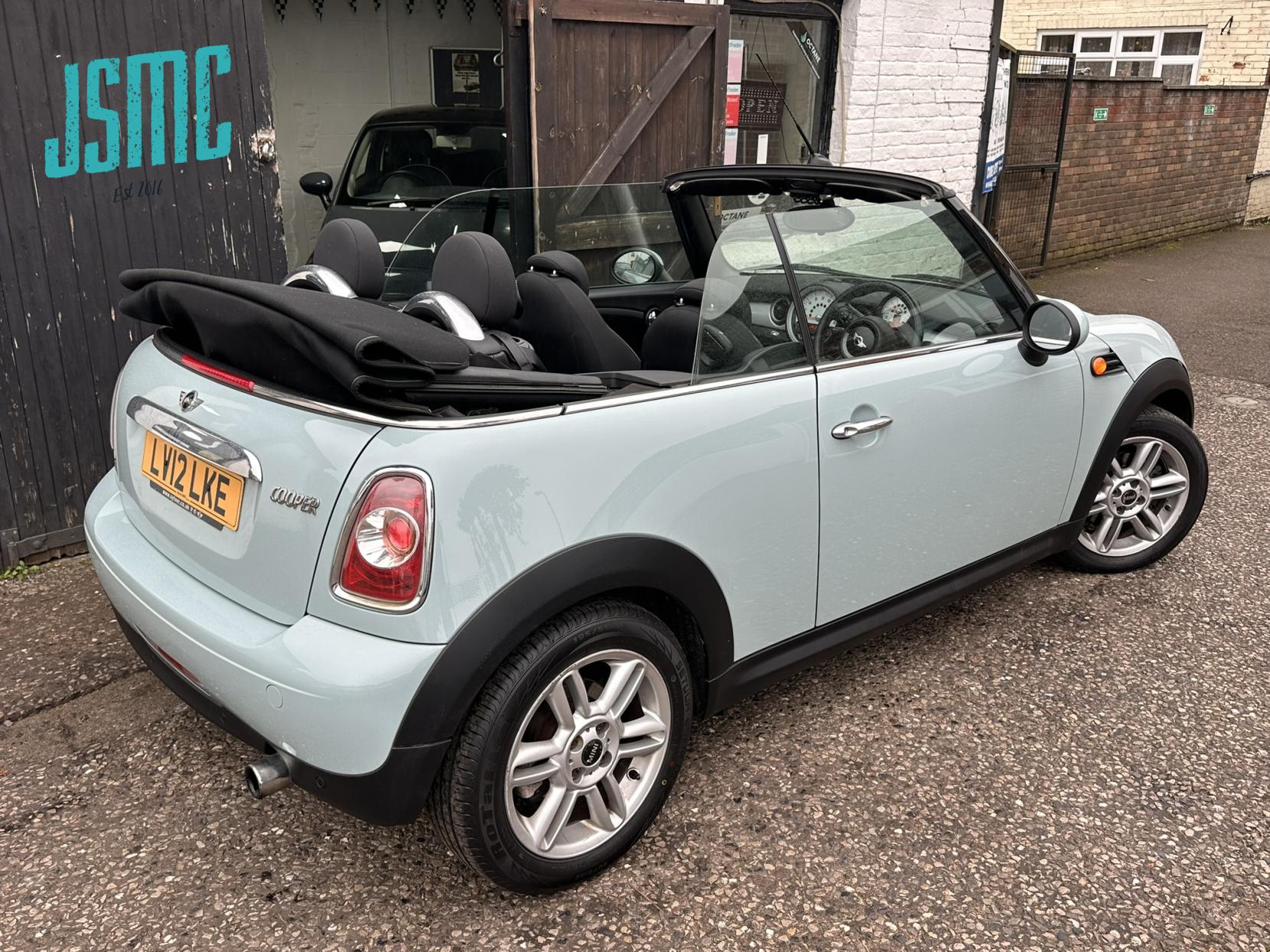 MINI Convertible 1.6 Cooper Convertible 2dr Petrol Manual Euro 5 (s/s) (122 ps)