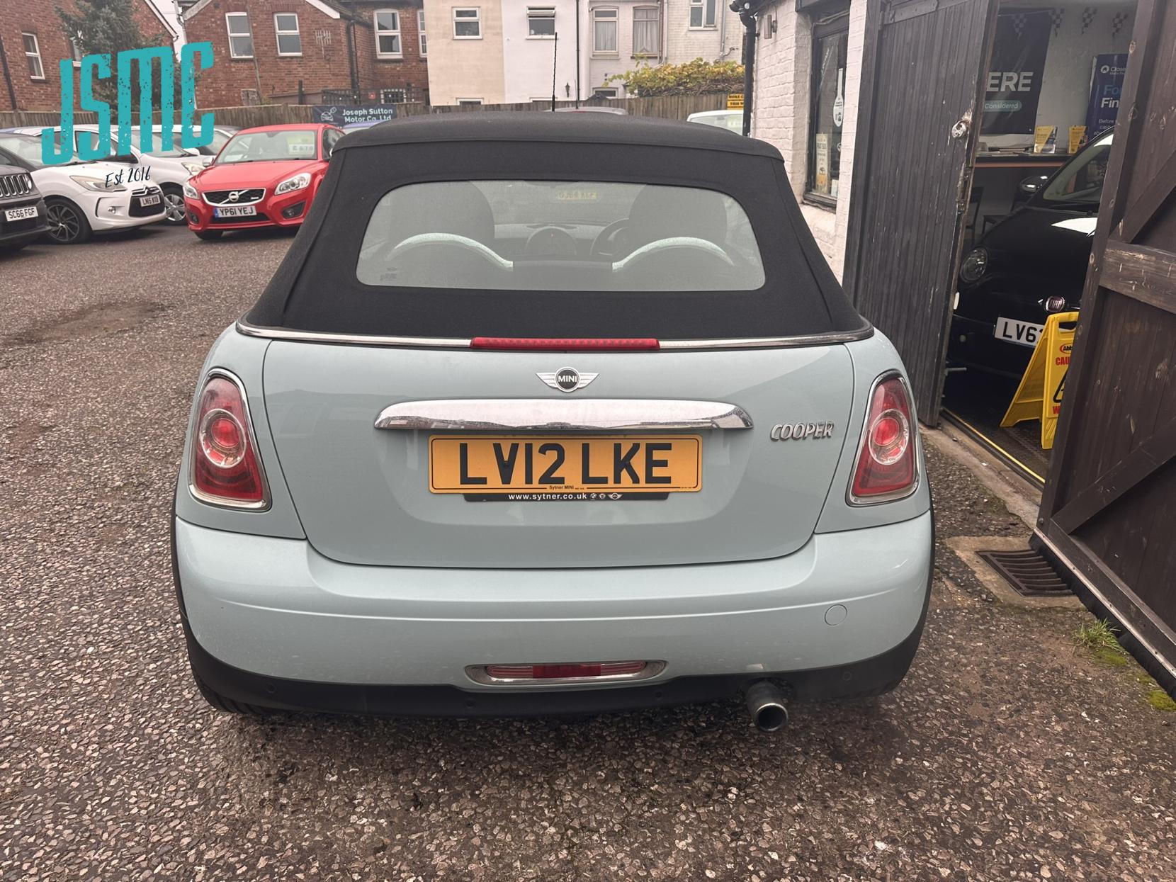 MINI Convertible 1.6 Cooper Convertible 2dr Petrol Manual Euro 5 (s/s) (122 ps)