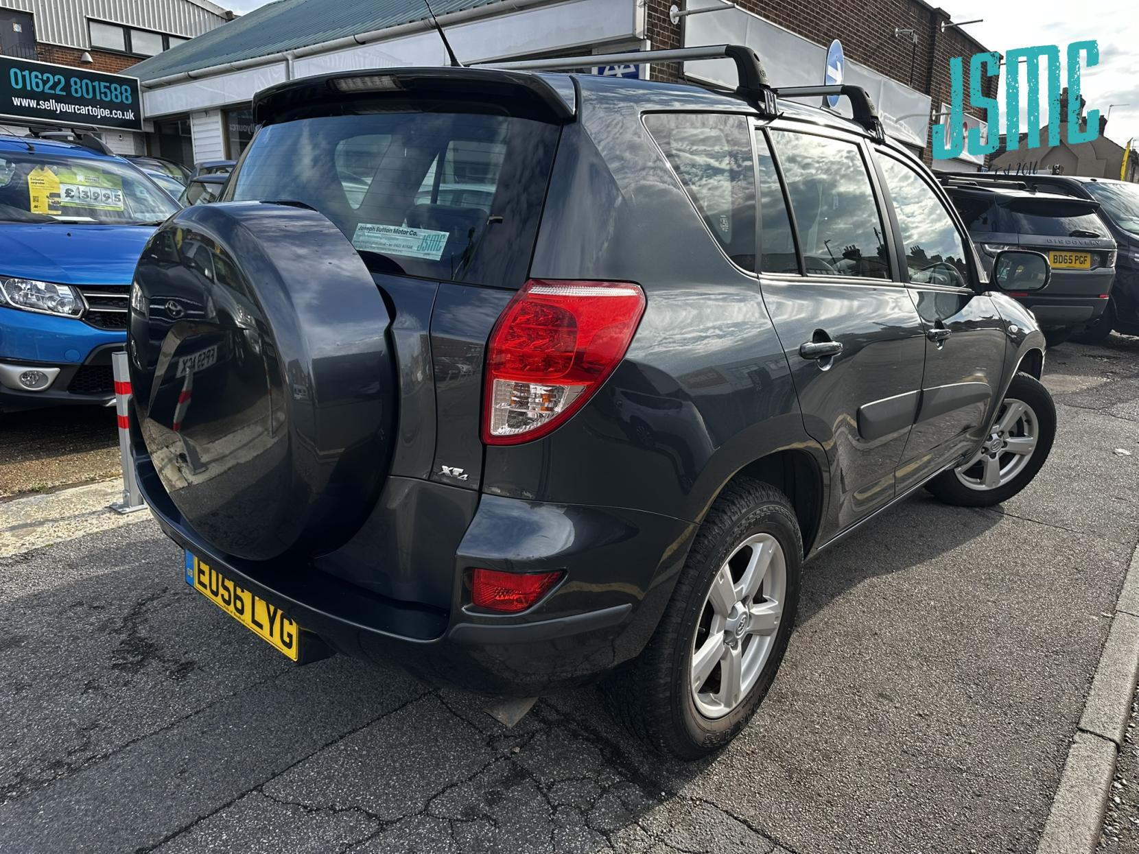 Toyota RAV4 2.0 XT4 SUV 5dr Petrol Automatic 4WD (212 g/km, 150 bhp)