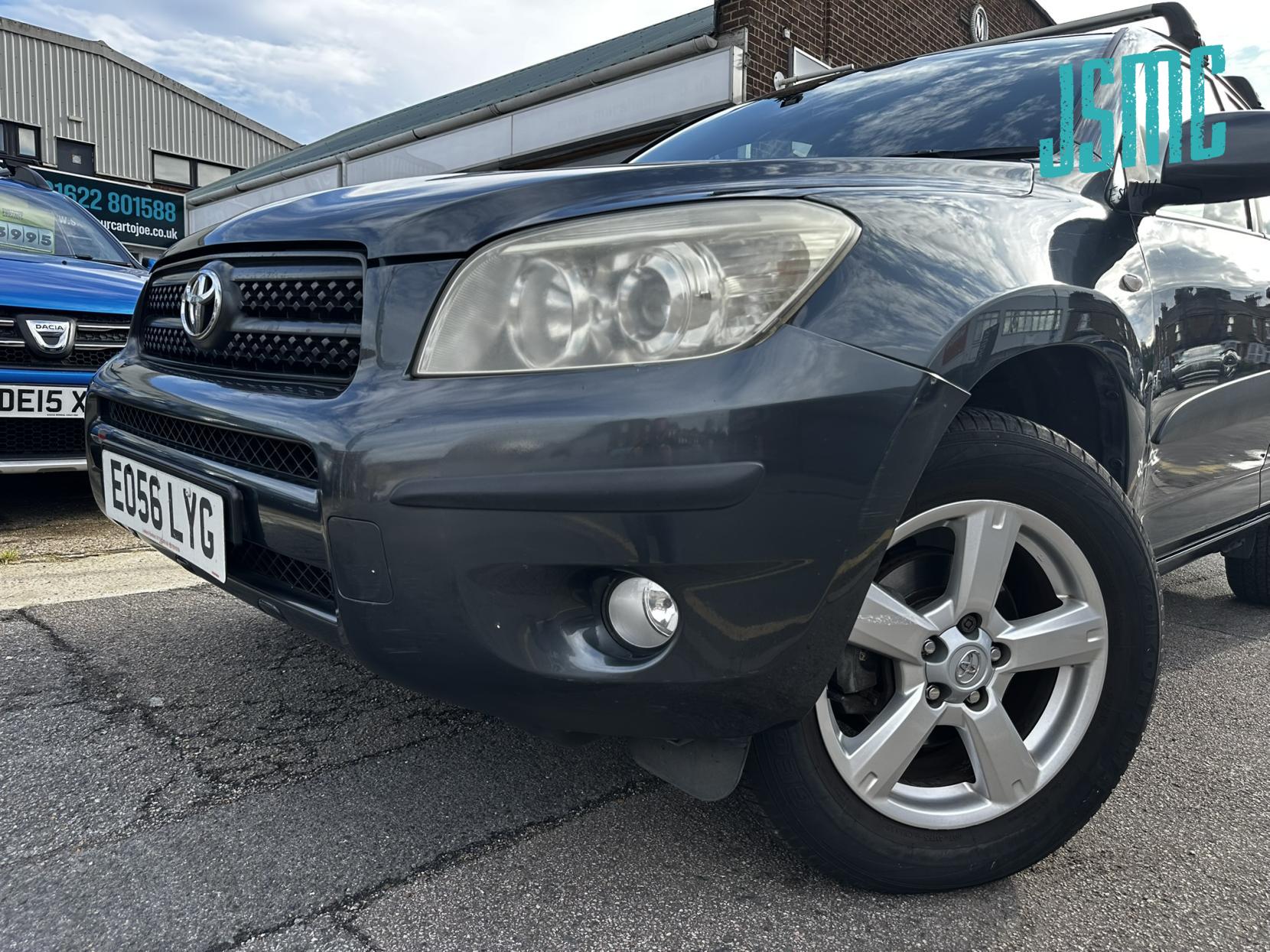 Toyota RAV4 2.0 XT4 SUV 5dr Petrol Automatic 4WD (212 g/km, 150 bhp)