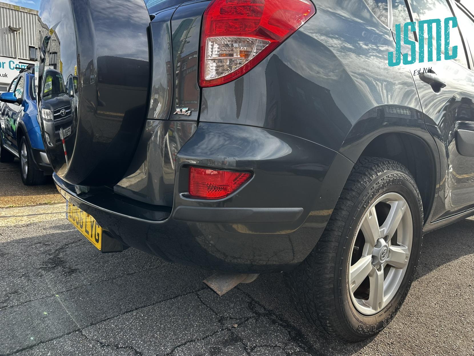 Toyota RAV4 2.0 XT4 SUV 5dr Petrol Automatic 4WD (212 g/km, 150 bhp)