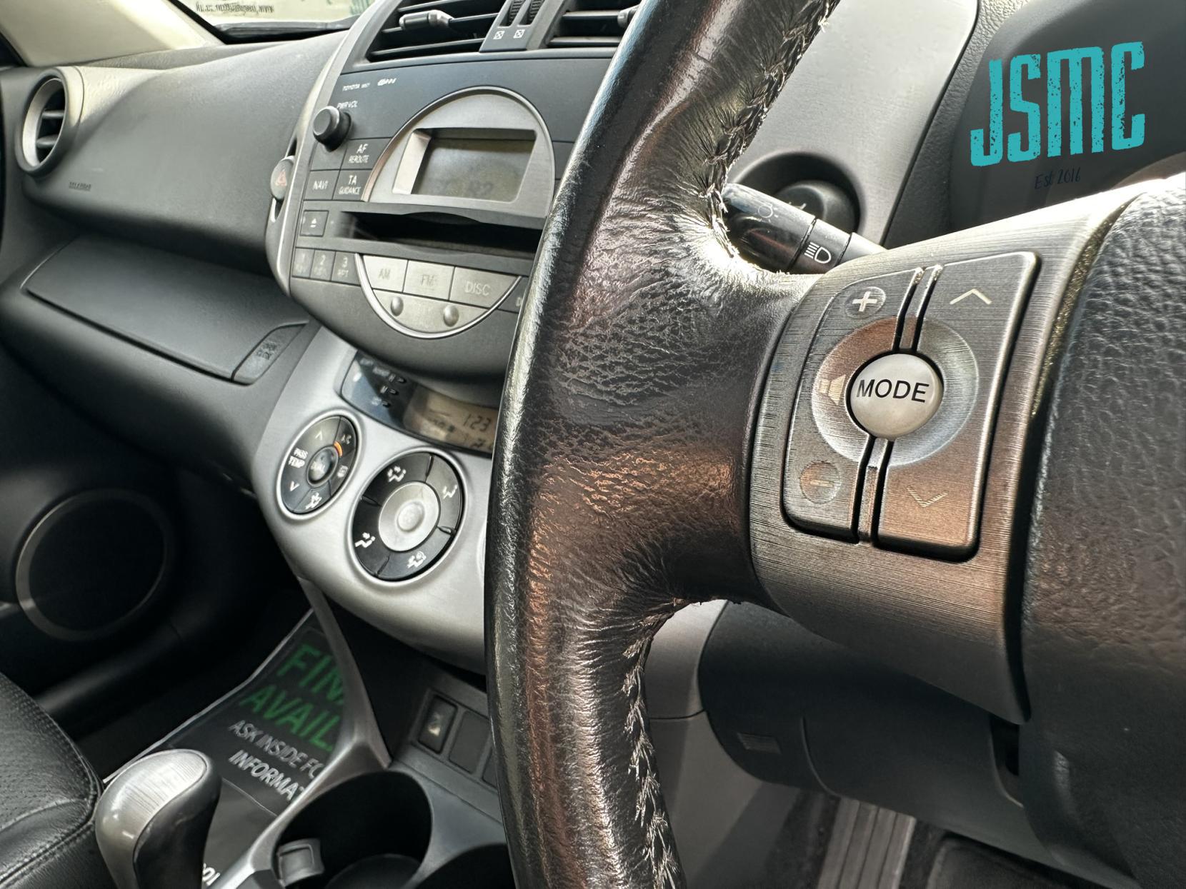 Toyota RAV4 2.0 XT4 SUV 5dr Petrol Automatic 4WD (212 g/km, 150 bhp)