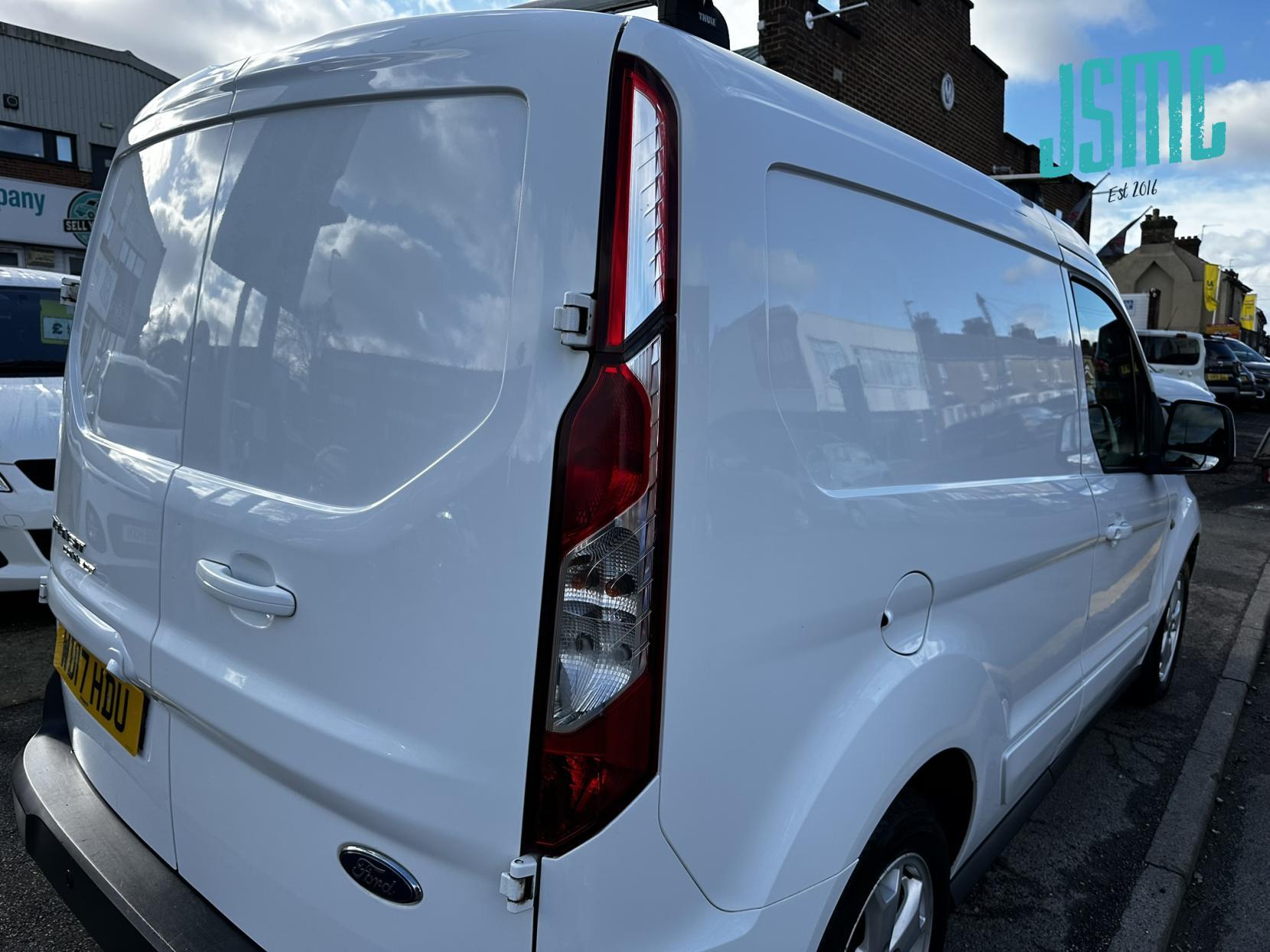 Ford Transit Connect 1.5 TDCi 200 Limited Panel Van 5dr Diesel Manual L1 H1 (119 g/km, 118 bhp)