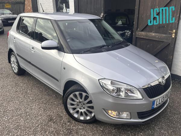 Skoda Fabia 1.2 TSI Elegance Hatchback 5dr Petrol DSG Euro 5 (105 ps)