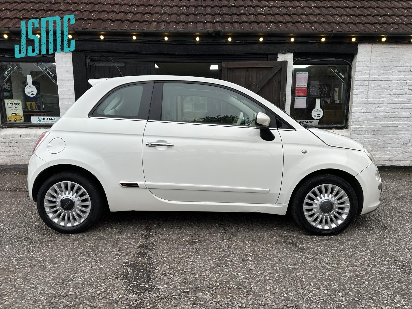 Fiat 500 1.2 Lounge Hatchback 3dr Petrol Manual Euro 4 (69 bhp)