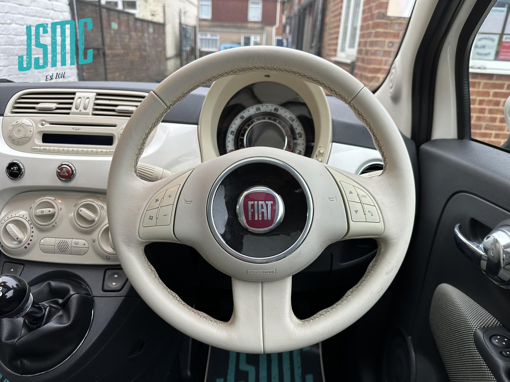 Fiat 500 1.2 Lounge Hatchback 3dr Petrol Manual Euro 4 (69 bhp)