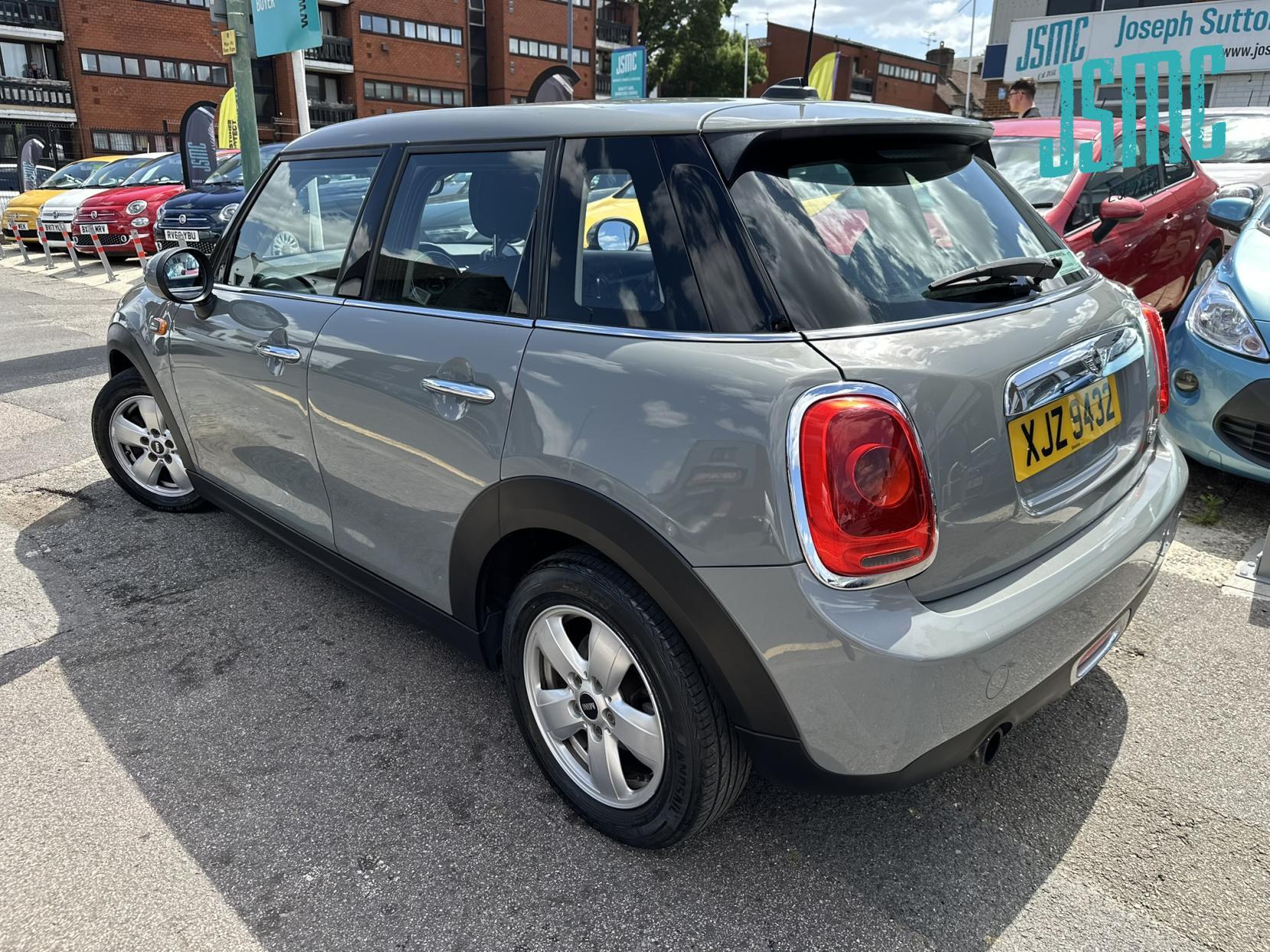 MINI Hatch 1.2 One Hatchback 5dr Petrol Manual Euro 6 (s/s) (102 ps)