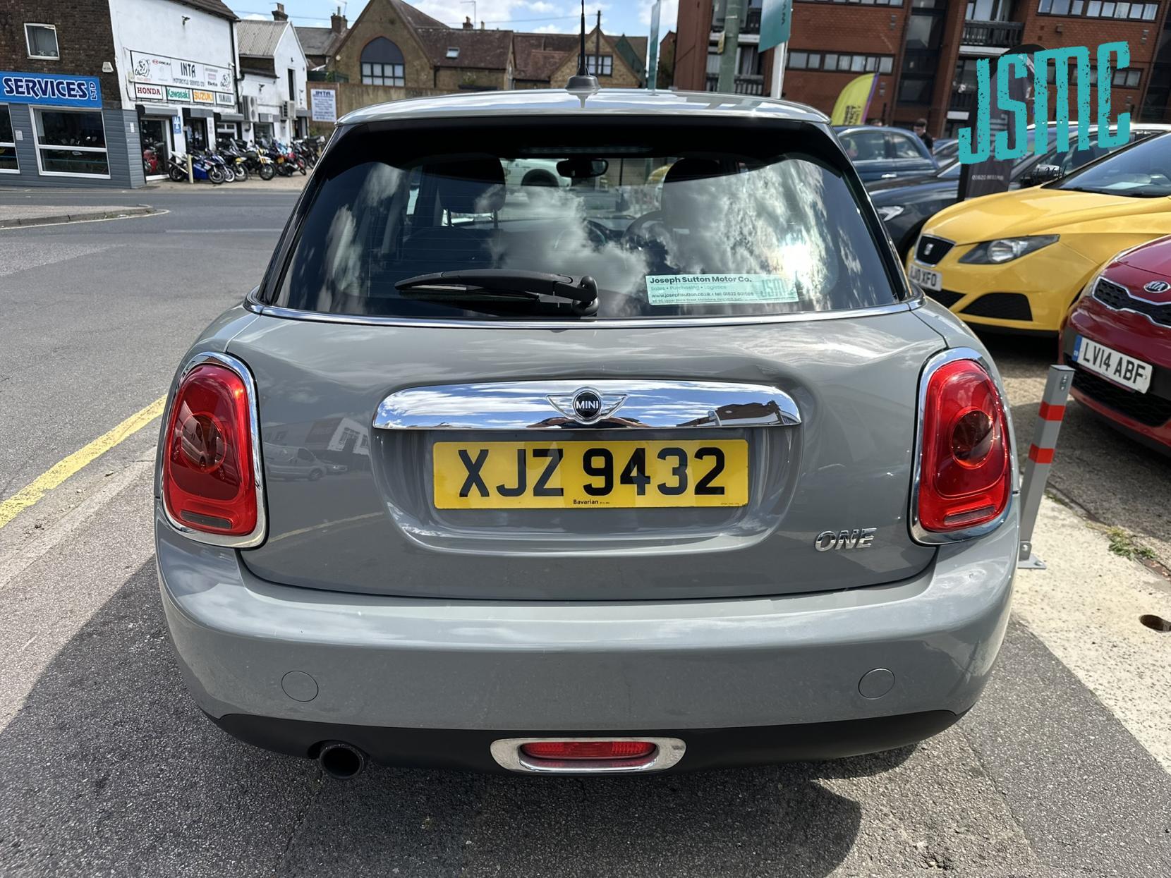 MINI Hatch 1.2 One Hatchback 5dr Petrol Manual Euro 6 (s/s) (102 ps)