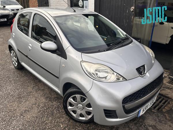 Peugeot 107 1.0 12V Urban Hatchback 5dr Petrol Manual Euro 5 (68 ps)