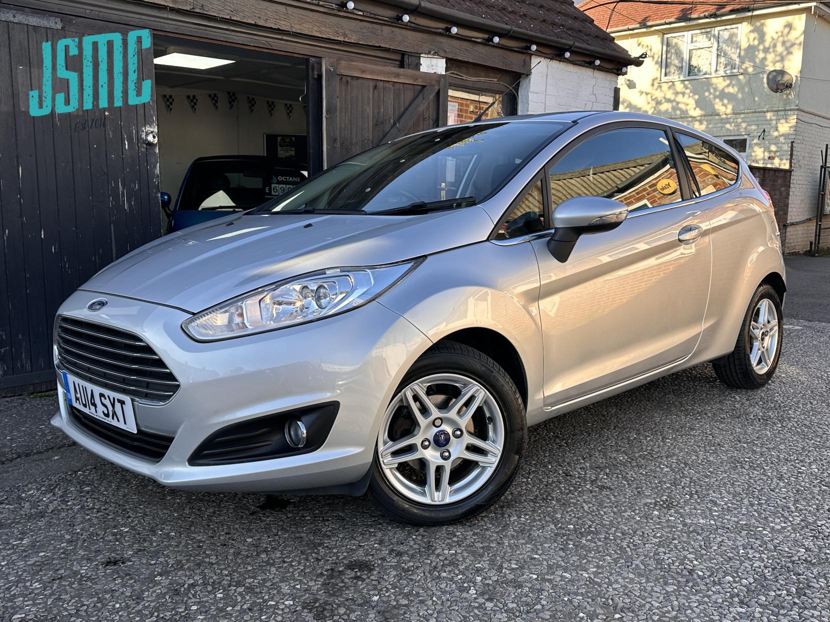 Ford Fiesta 1.0T EcoBoost Zetec Hatchback 3dr Petrol Manual Euro 5 (s/s) (100 ps)