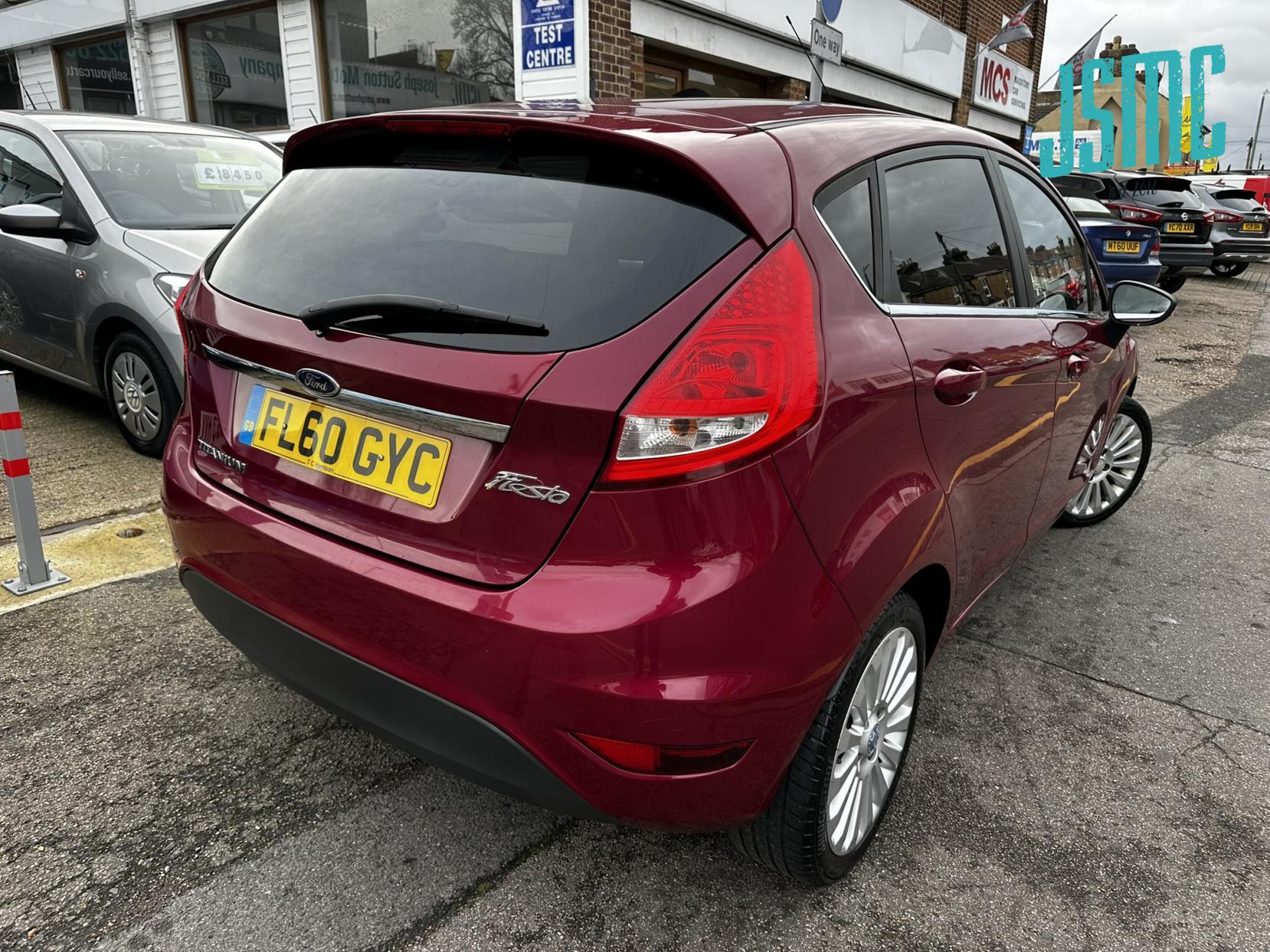Ford Fiesta 1.4 Titanium Hatchback 5dr Petrol Manual (133 g/km, 94 bhp)