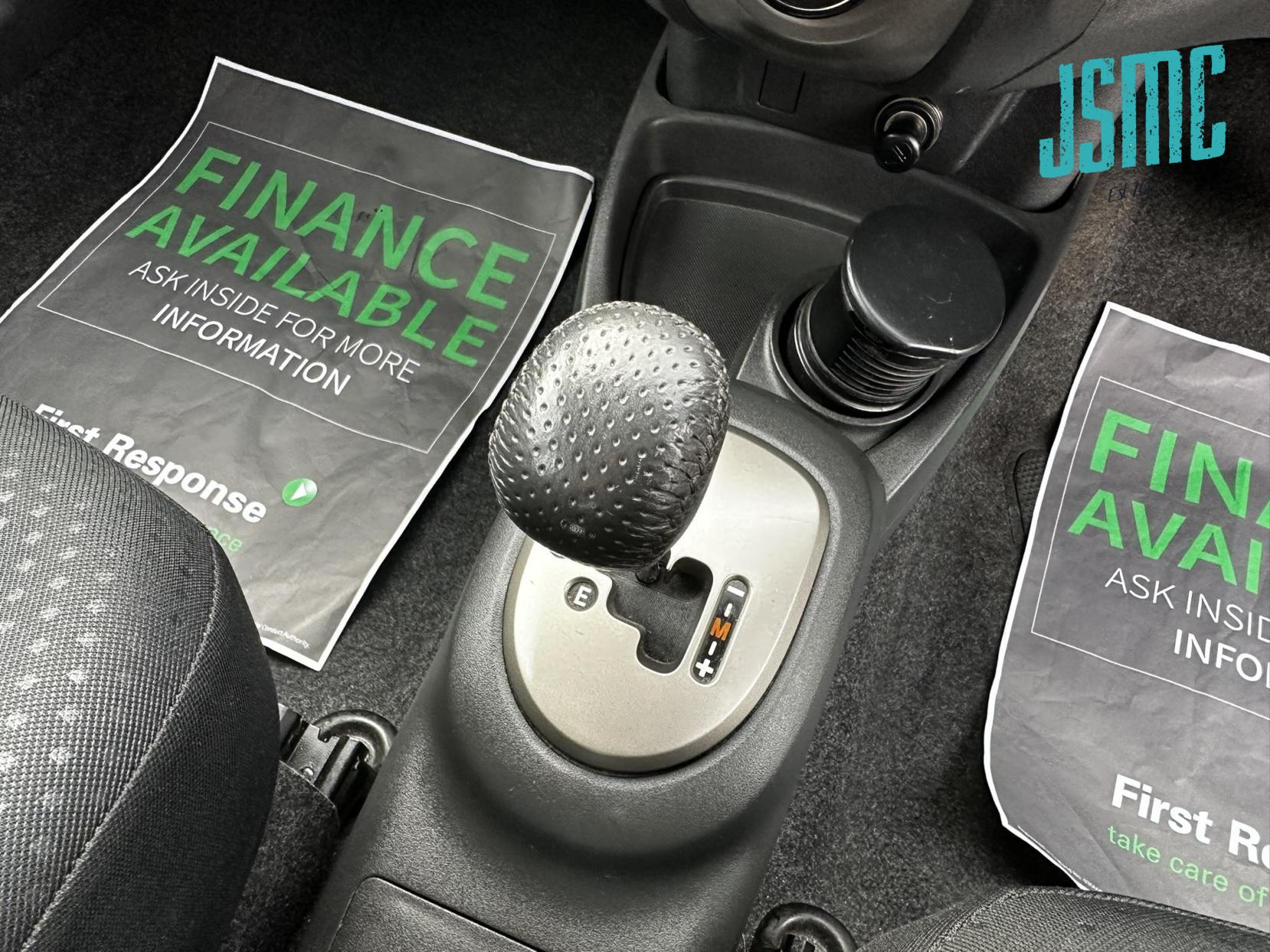 Toyota Yaris 1.33 Dual VVT-i TR Hatchback 5dr Petrol MultiMode Euro 4 (s/s) (101 ps)