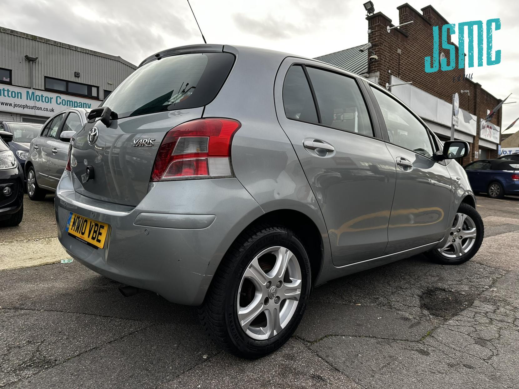 Toyota Yaris 1.33 Dual VVT-i TR Hatchback 5dr Petrol MultiMode Euro 4 (s/s) (101 ps)