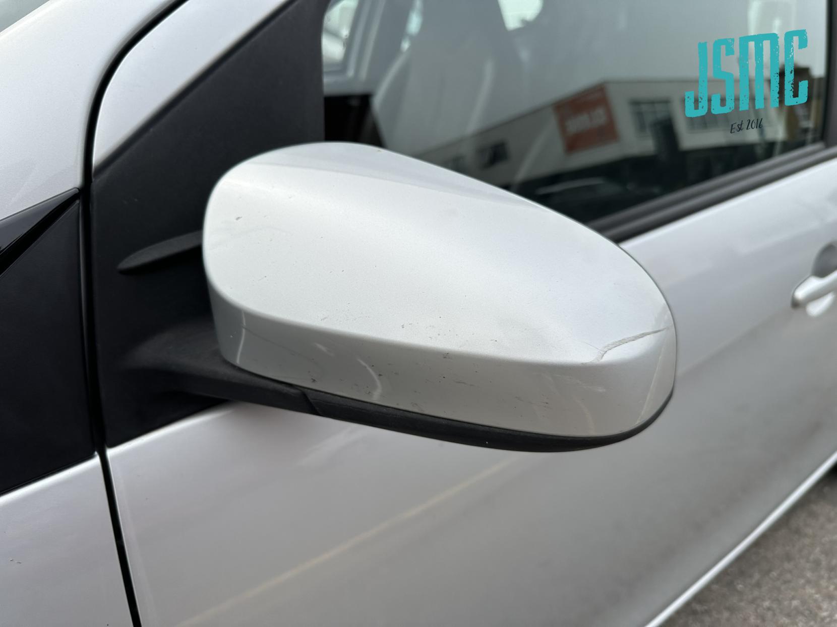 Toyota AYGO 1.0 VVT-i x-pression Hatchback 5dr Petrol Manual Euro 5 Euro 5 (68 ps)