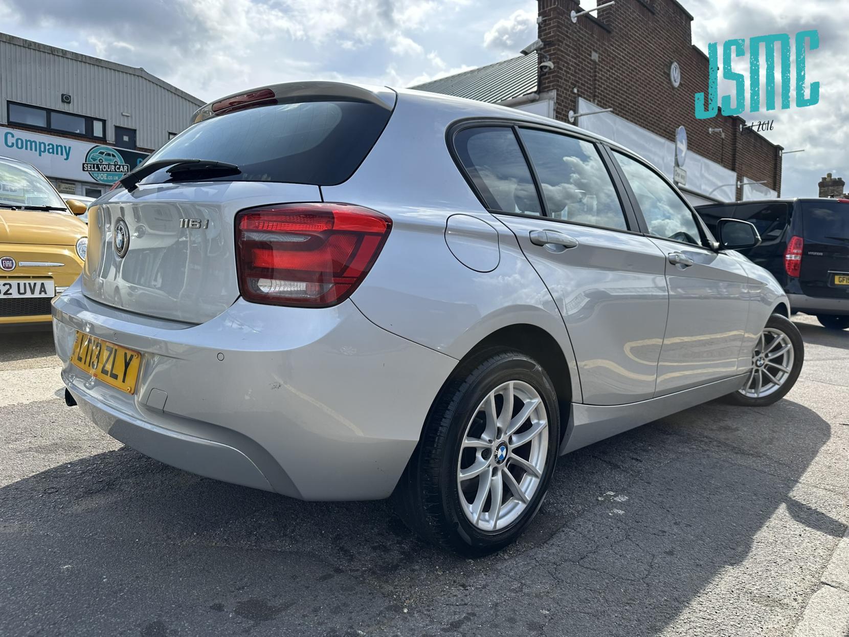BMW 1 Series 1.6 116i SE Hatchback 5dr Petrol Manual Euro 6 (s/s) (136 ps)