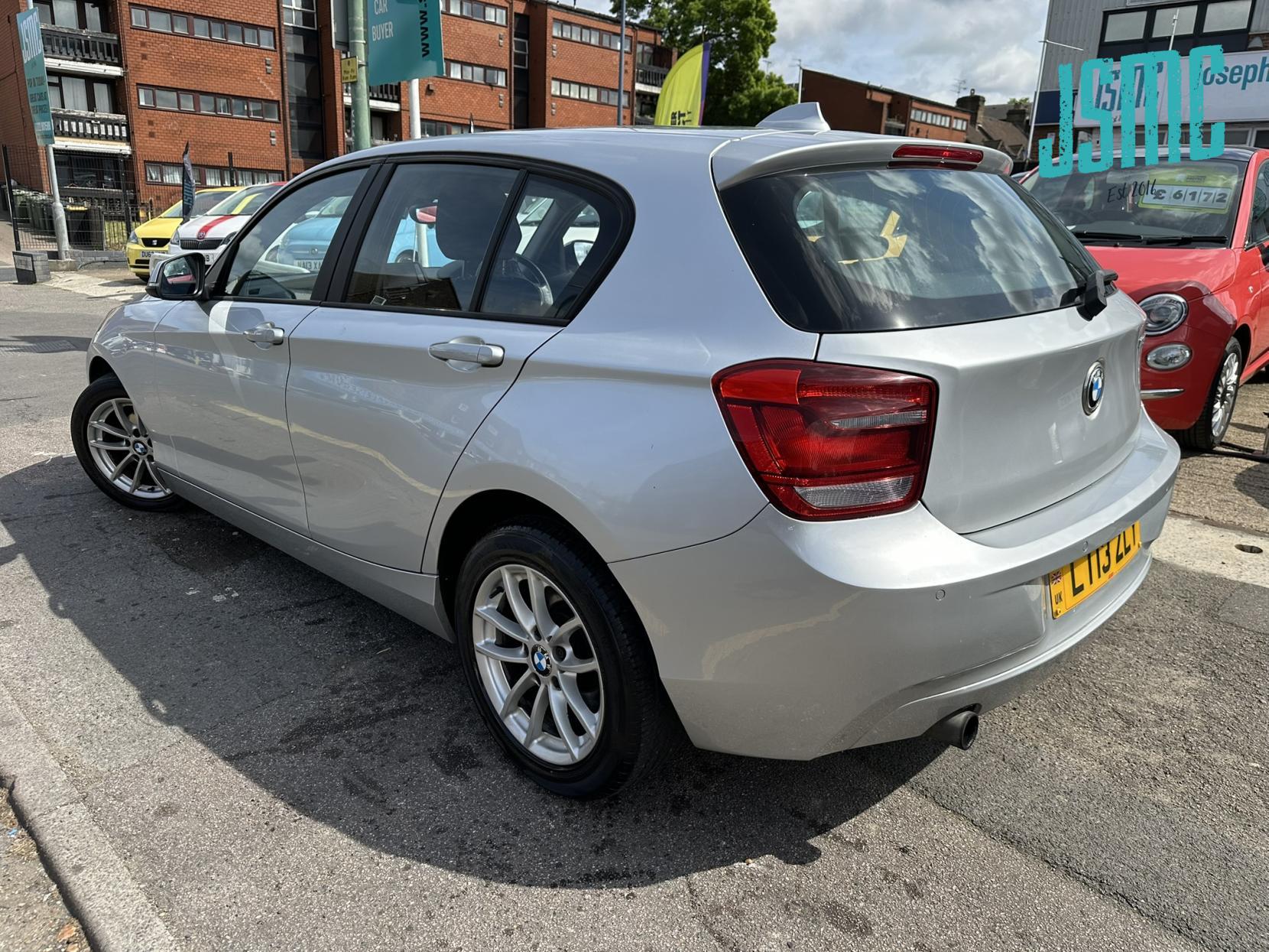 BMW 1 Series 1.6 116i SE Hatchback 5dr Petrol Manual Euro 6 (s/s) (136 ps)