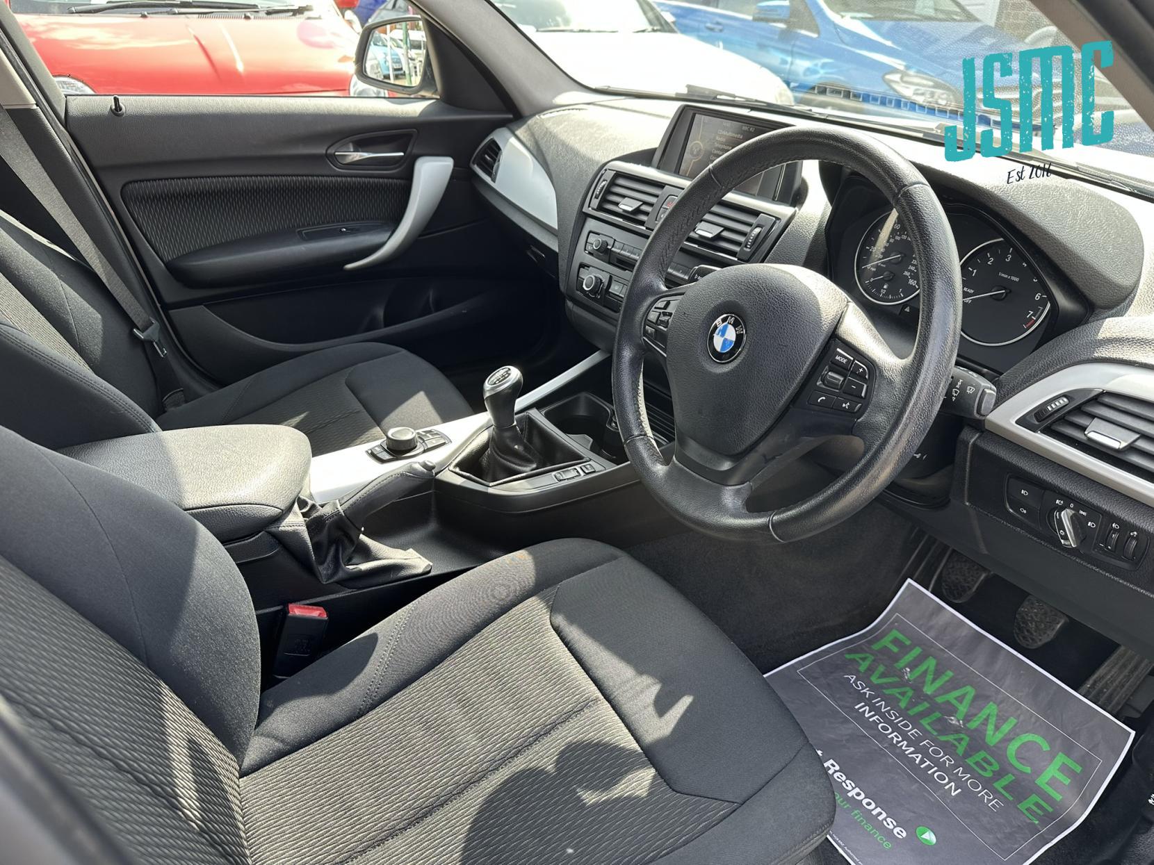 BMW 1 Series 1.6 116i SE Hatchback 5dr Petrol Manual Euro 6 (s/s) (136 ps)