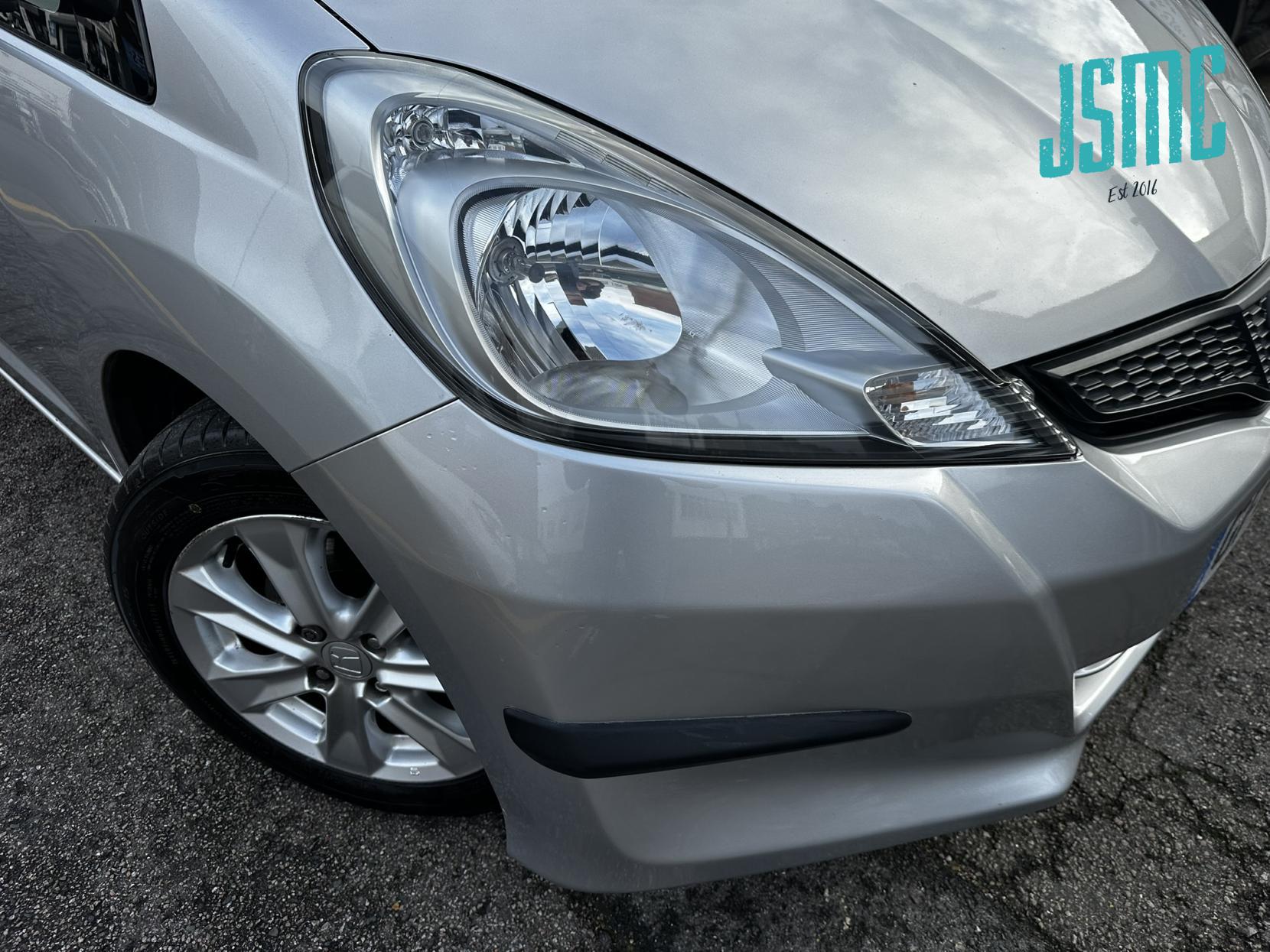 Honda Jazz 1.4 i-VTEC ES Hatchback 5dr Petrol Manual Euro 5 (99 ps)