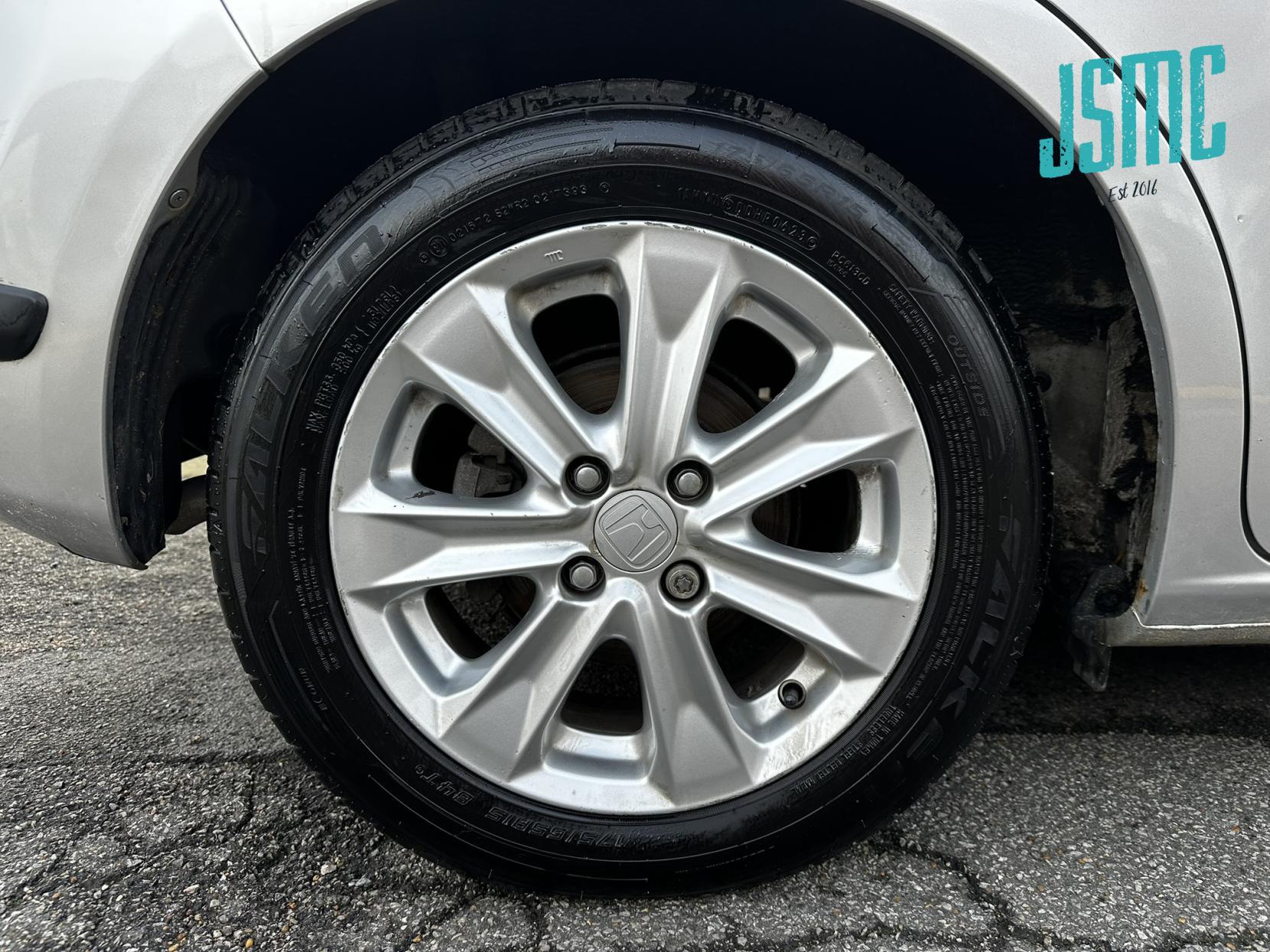 Honda Jazz 1.4 i-VTEC ES Hatchback 5dr Petrol Manual Euro 5 (99 ps)