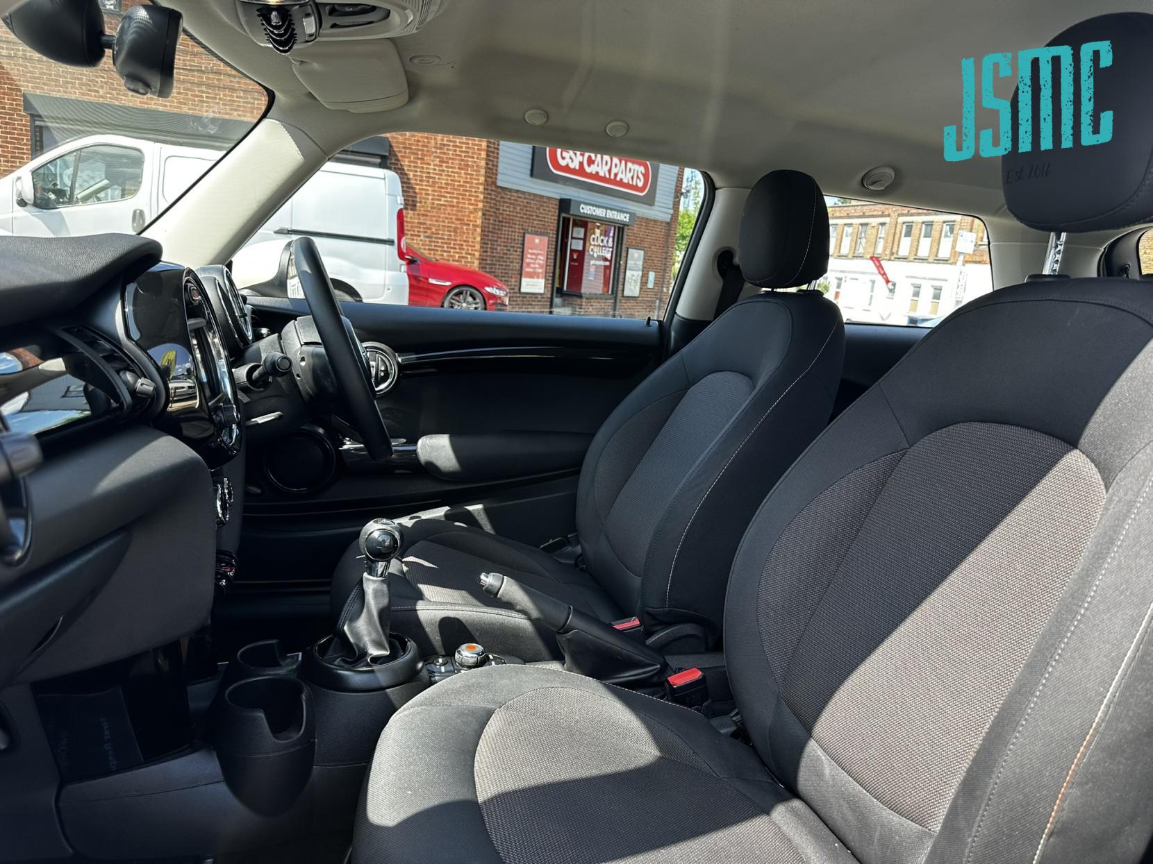 MINI Hatch 1.2 One Hatchback 3dr Petrol Manual Euro 6 (s/s) (102 ps)
