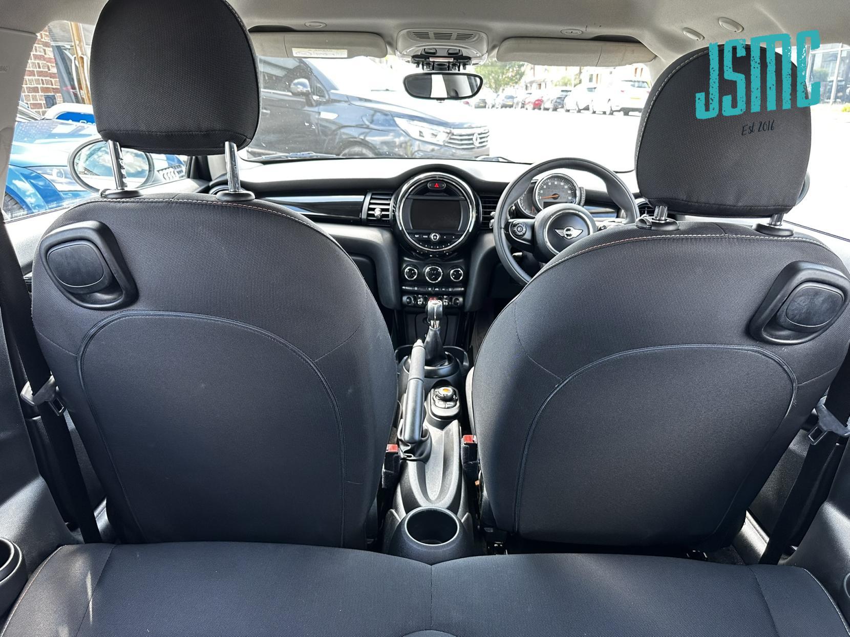 MINI Hatch 1.2 One Hatchback 3dr Petrol Manual Euro 6 (s/s) (102 ps)