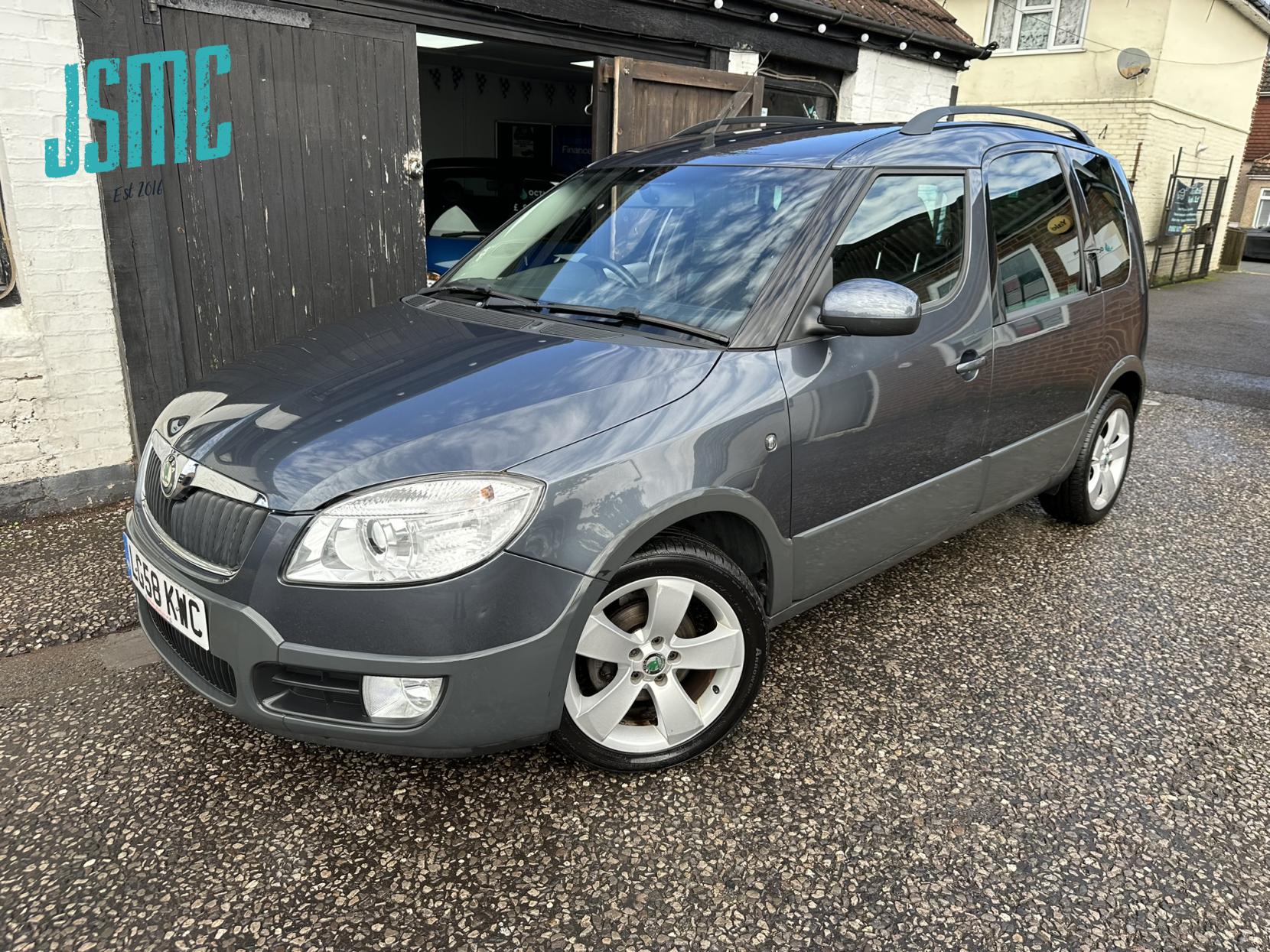 Skoda Roomster 1.4 16V Scout MPV 5dr Petrol Manual (162 g/km, 85 bhp)