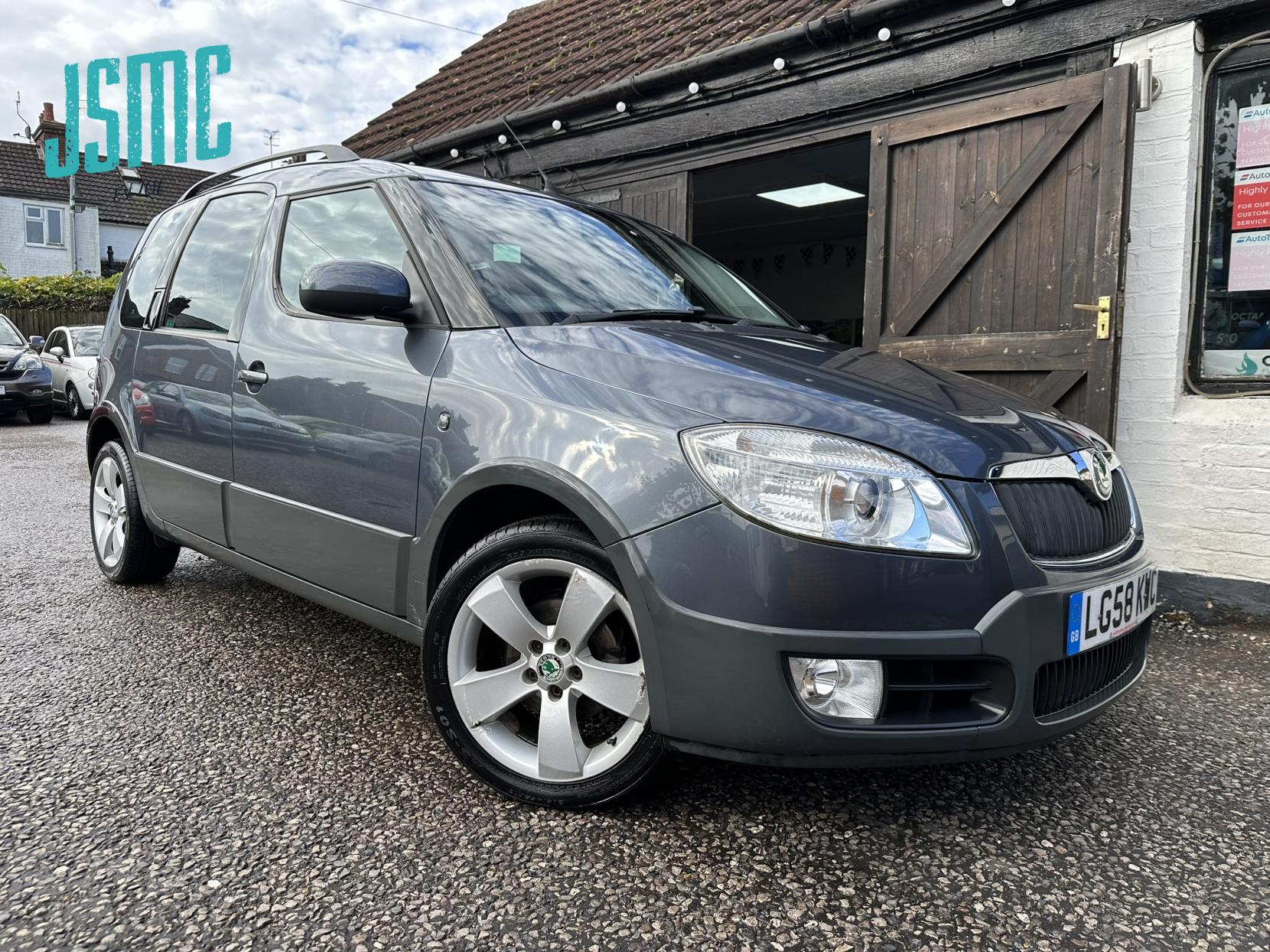 Skoda Roomster 1.4 16V Scout MPV 5dr Petrol Manual (162 g/km, 85 bhp)