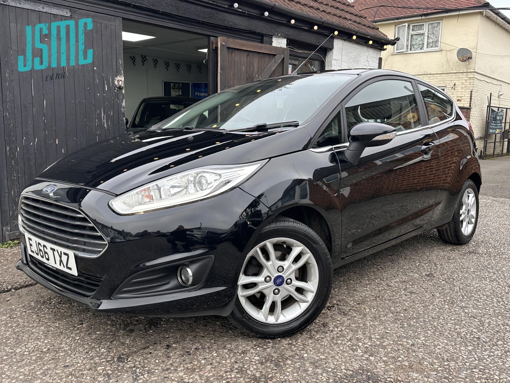 Ford Fiesta 1.25 Zetec Hatchback 3dr Petrol Manual Euro 6 (82 ps)