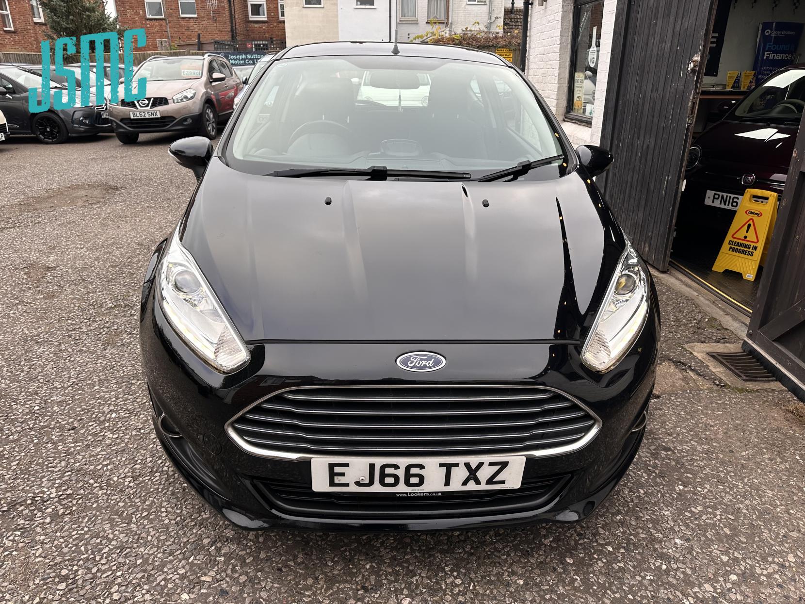 Ford Fiesta 1.25 Zetec Hatchback 3dr Petrol Manual Euro 6 (82 ps)