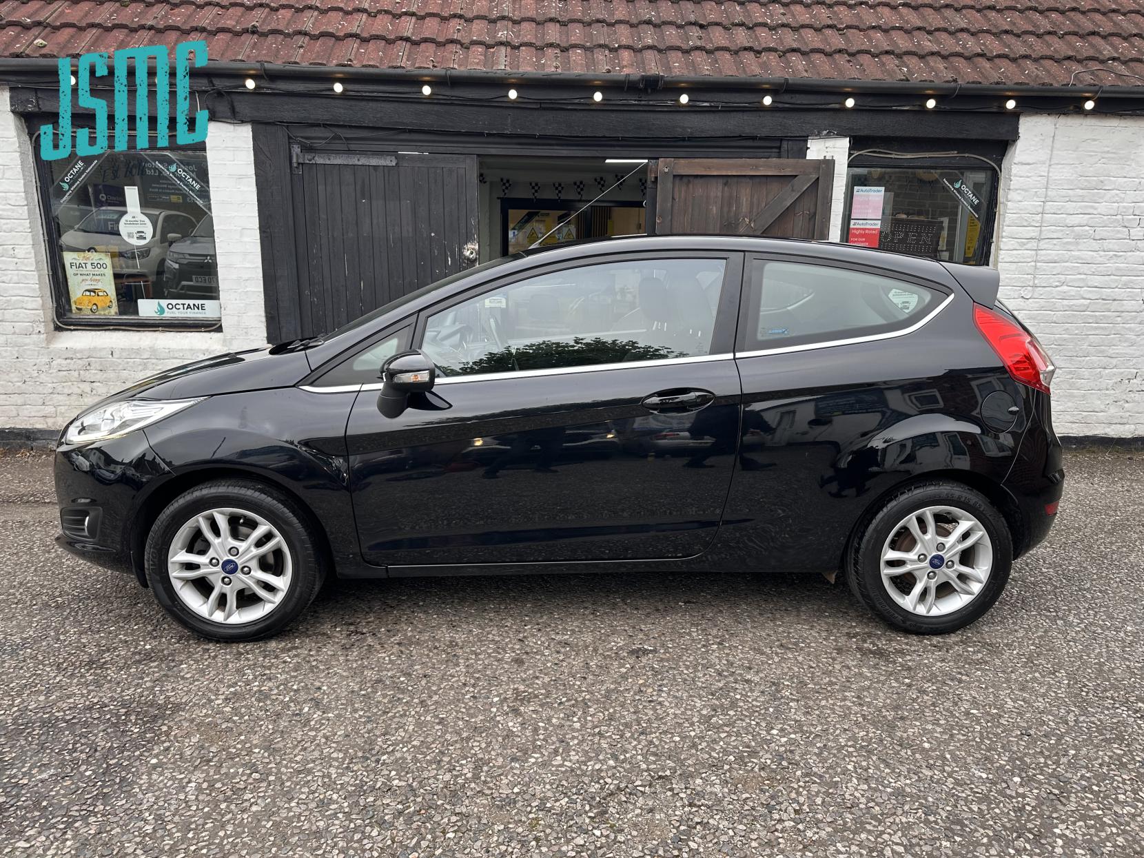 Ford Fiesta 1.25 Zetec Hatchback 3dr Petrol Manual Euro 6 (82 ps)