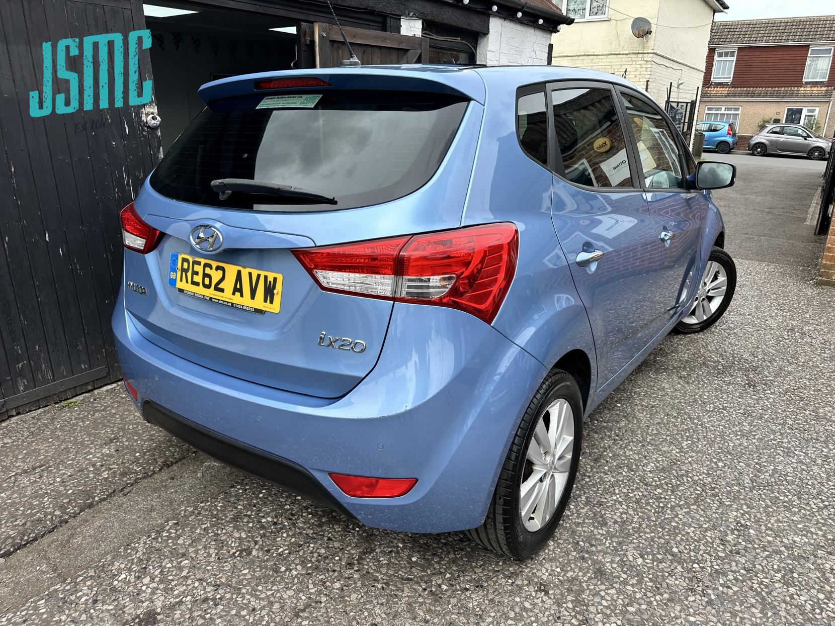 Hyundai ix20 1.4 Style Hatchback 5dr Petrol Manual Euro 5 (s/s) (90 bhp)