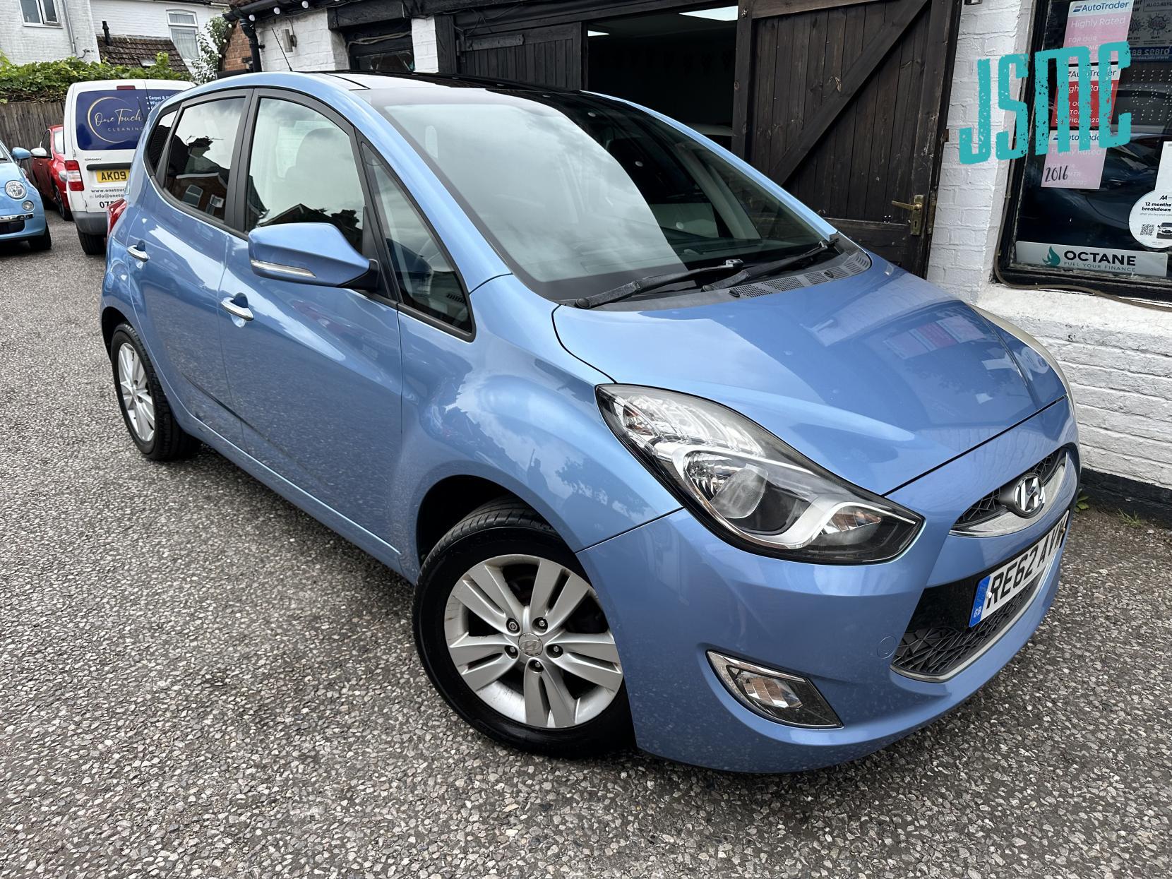 Hyundai ix20 1.4 Style Hatchback 5dr Petrol Manual Euro 5 (s/s) (90 bhp)