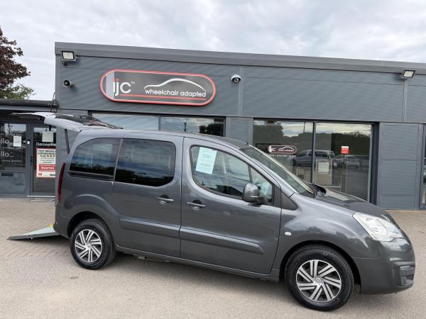 Citroen Berlingo SALE NOW ON. SAVE &pound;1,300 NOW &pound;11,695!  JUST 6,991 MILES! RARE AUTO WAV, CARRIES 4 WITH A WINCH, upto 65 mpg official test figures from new!