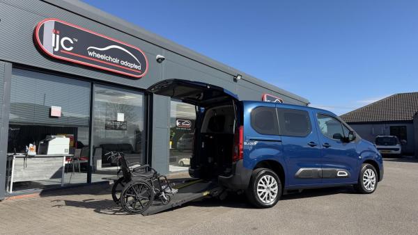 Citroen Berlingo NEW PRICE! &pound;18,995!  RARE 2024 AUTOMATIC WHEELCHAIR ADAPTED MPV, JUST 9,760 MILES! 1 OWNER DIRECT FROM MOTABILITY!