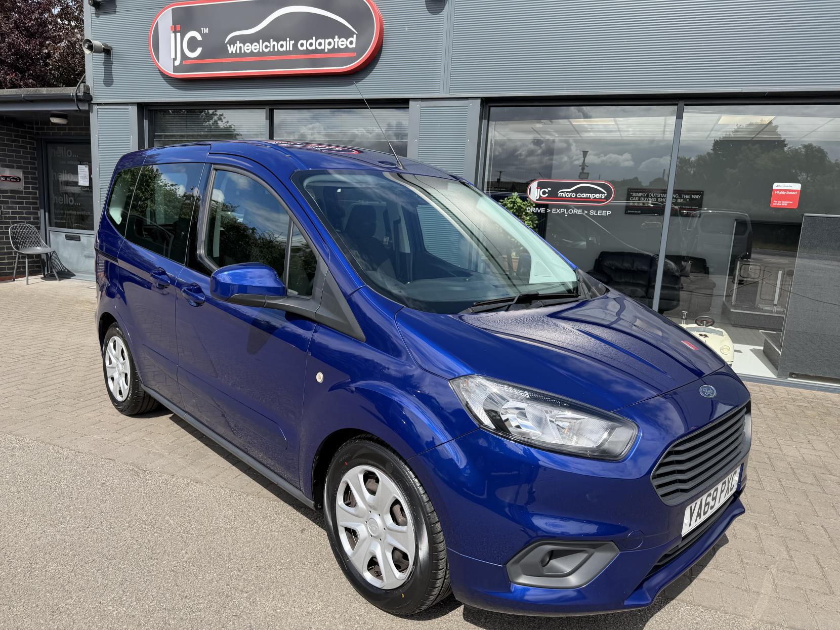 Ford Tourneo Courier LOW MILES, HIGH SEATING POSITION, 5 SEATS, HUGE BOOT AREA, ECONOMICAL MPV 1.5 TDCi Zetec MPV 5dr Diesel Manual Euro 6 