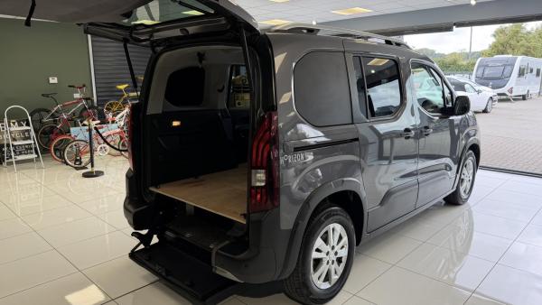 Peugeot Rifter JUST 17,753 MILES! NOW PLY BOARDED AS A VAN OR READY TO START A CAMPER CONVERSION! 1.5 BlueHDi Allure Standard MPV 5dr Diesel Manual.