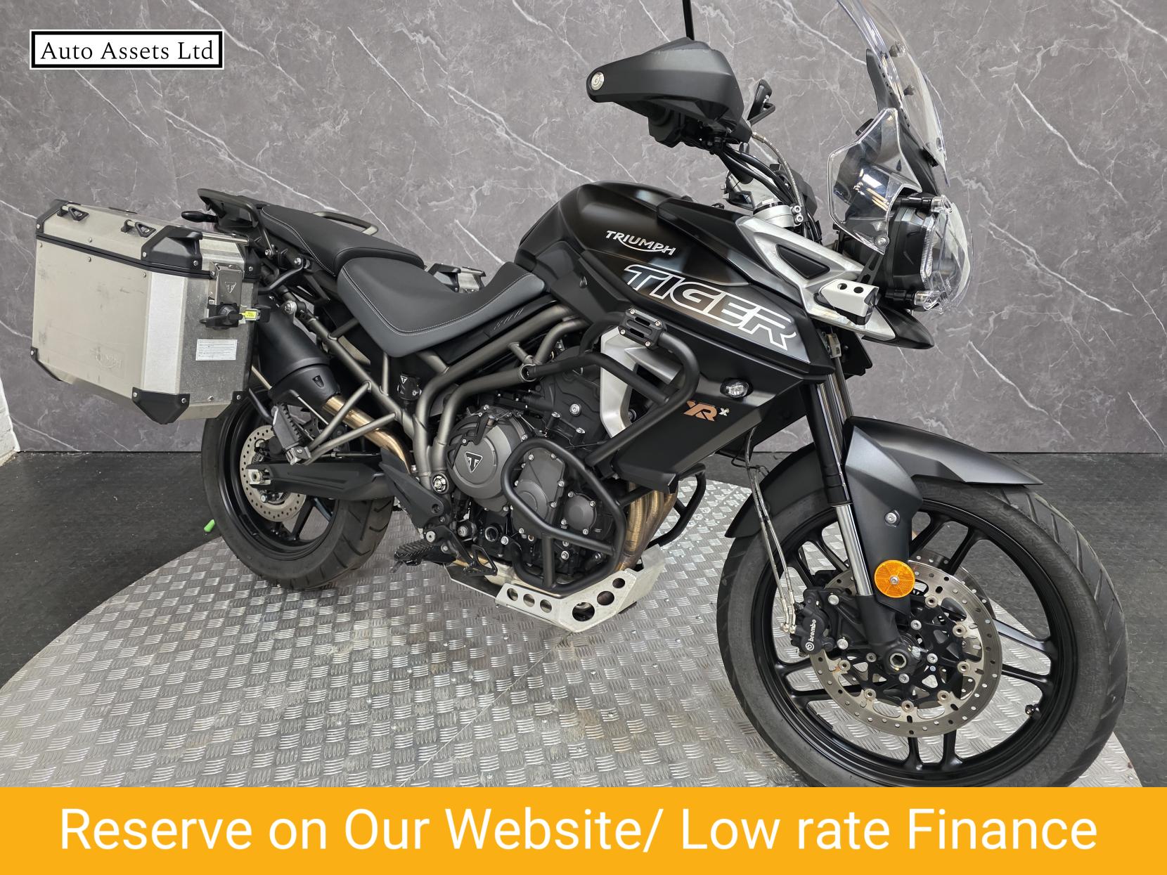 Triumph Tiger 800 800 XRx Adventure Petrol Manual Euro 4 (95 ps