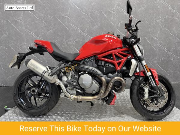Ducati Monster 1200 1200 Naked Petrol Manual Euro 4 (147 ps)