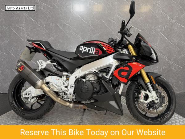 Aprilia Tuono 1100 V4 1100 Super Sports Petrol Manual Euro 4 (174 ps)